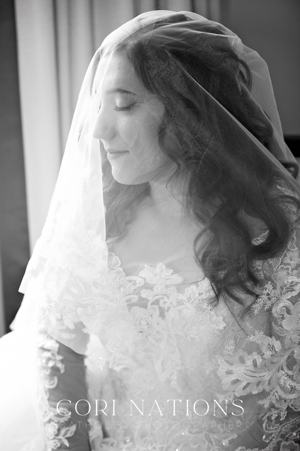 STL_Catholic_Photographer_Getting Ready-155.jpg
