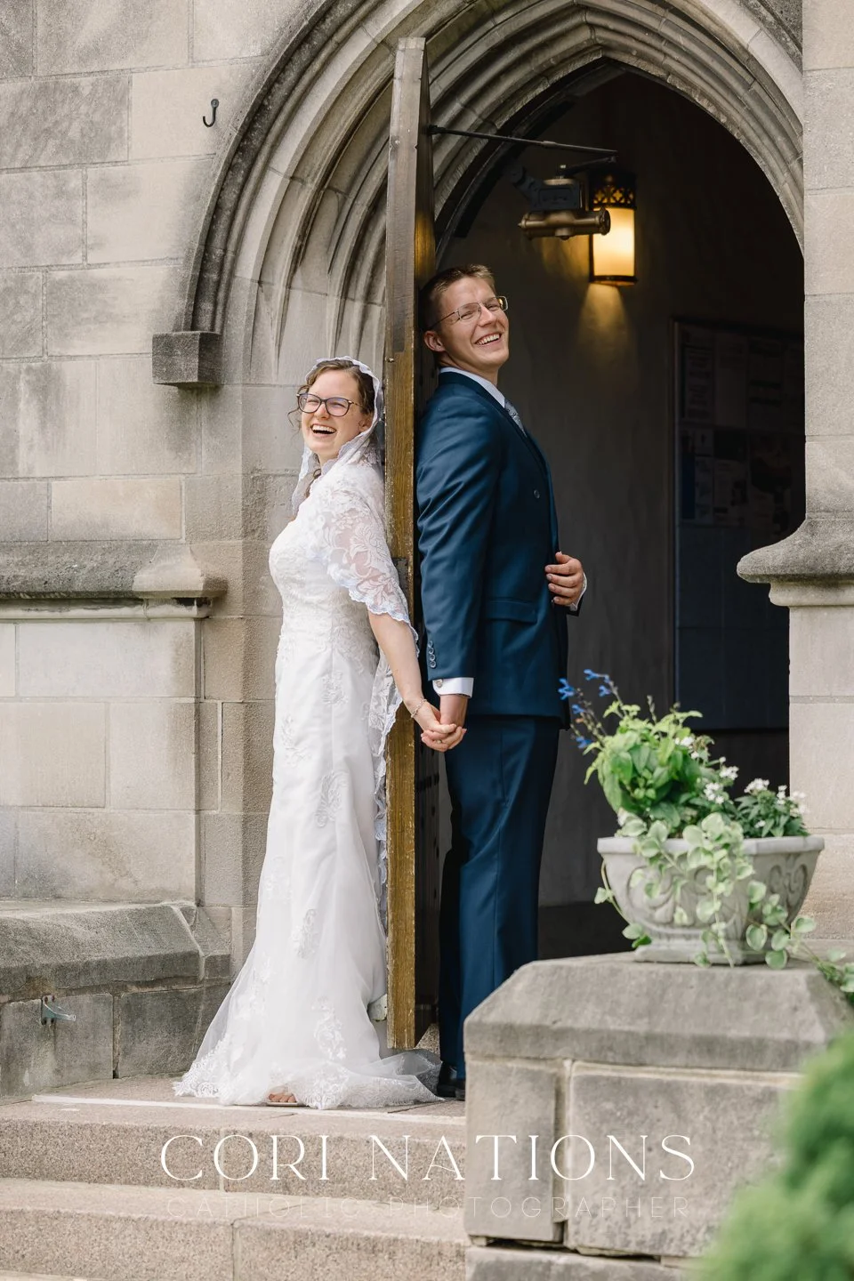 STL_Catholic_Photographer_First_Touch-15.jpg
