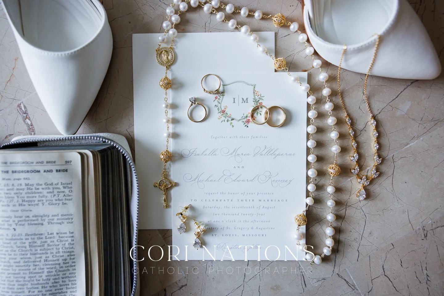 STL_Catholic_Photographer_Getting Ready-47.jpg
