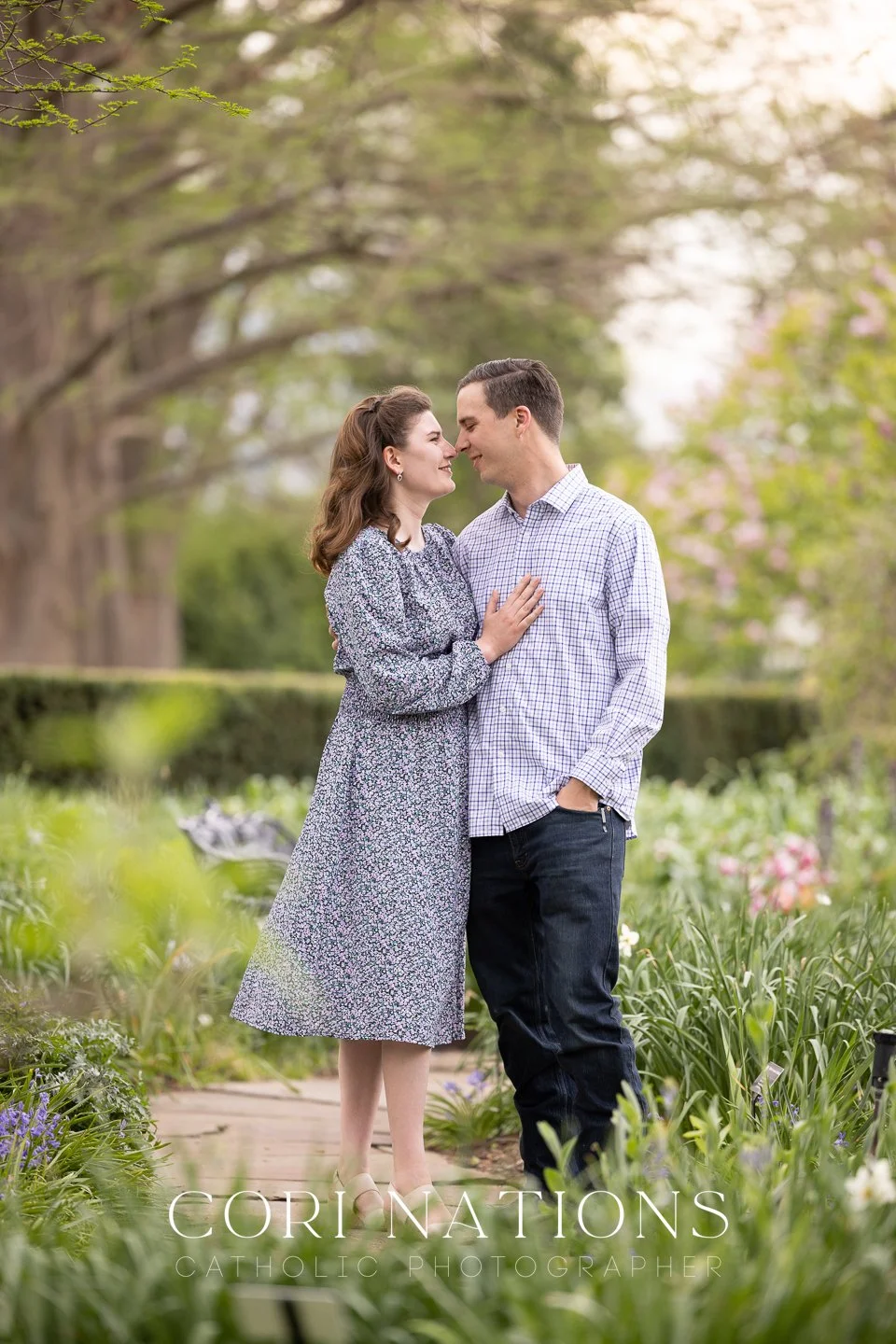 St_Louis_Catholic_Engagement_Photographer-92.jpg