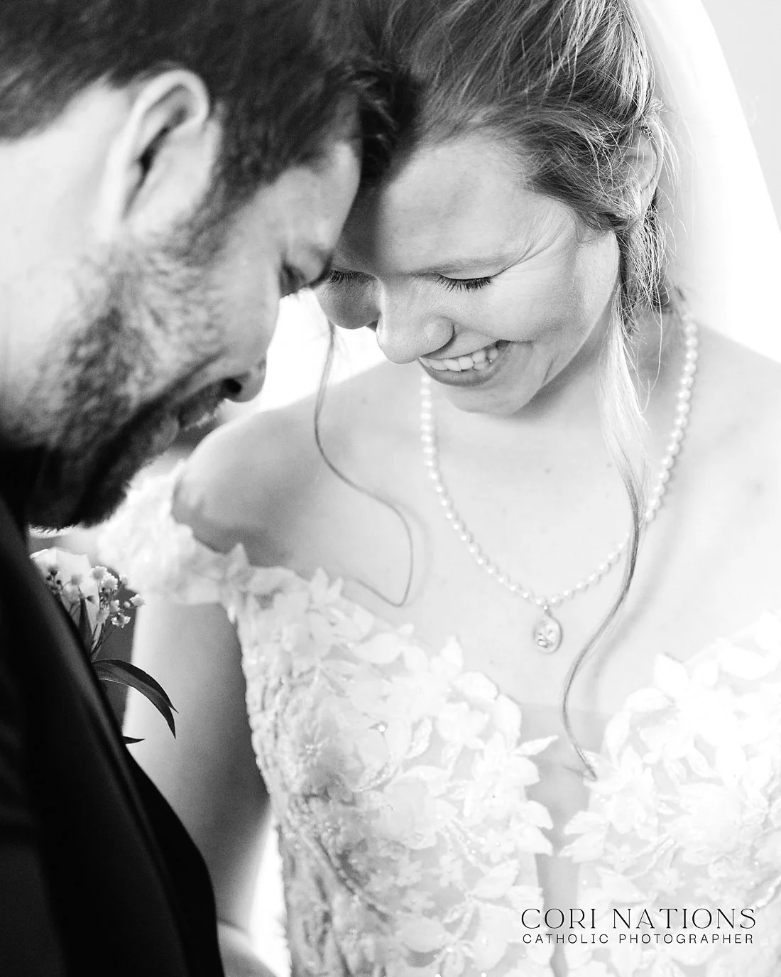 st_mary_Magdalene_Catholic_Wedding-2 copy.jpg