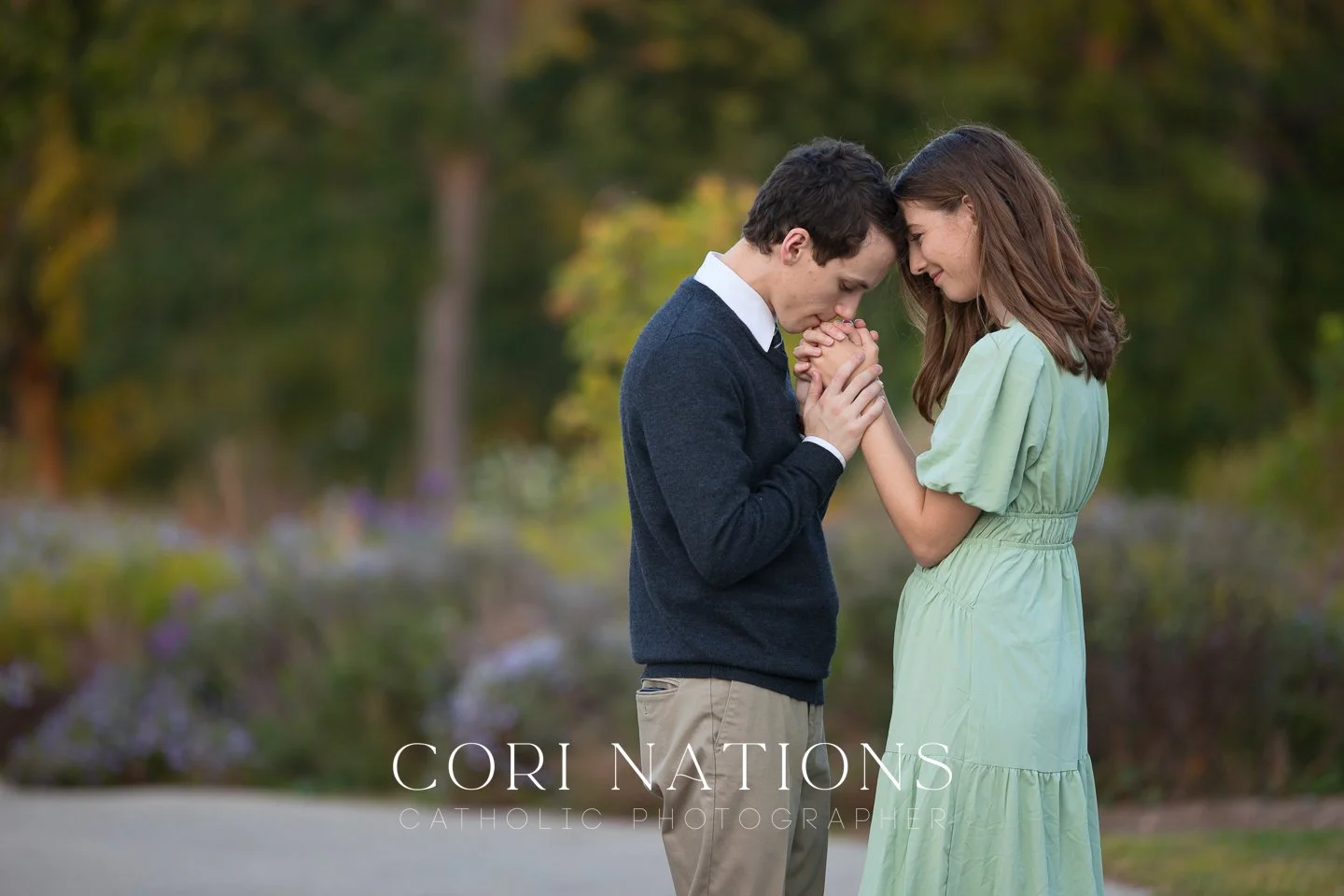 St_Louis_Catholic_Engagement_Photographer-35.jpg