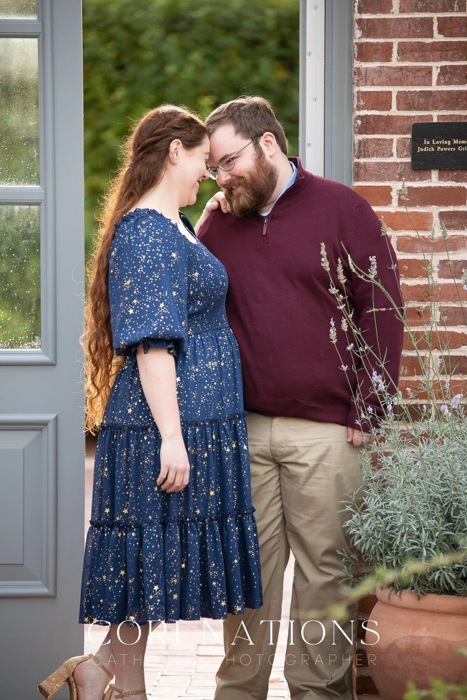 St_Louis_Catholic_Engagement_Photographer-6.jpg