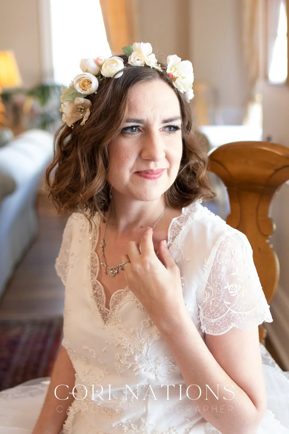 STL_Catholic_Photographer_Getting Ready-11.jpg