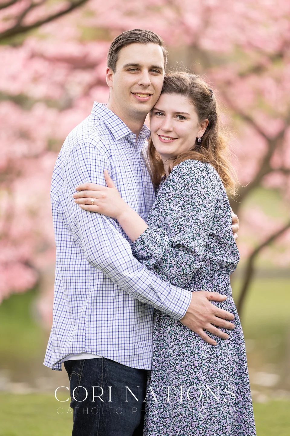 St_Louis_Catholic_Engagement_Photographer-97.jpg