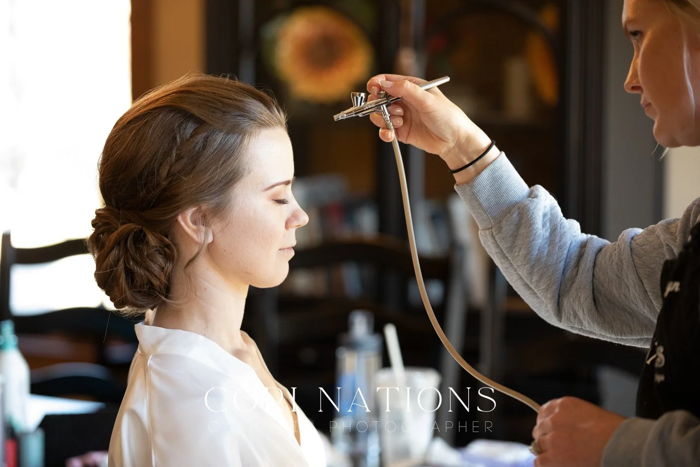 STL_Catholic_Photographer_Getting Ready-15.jpg