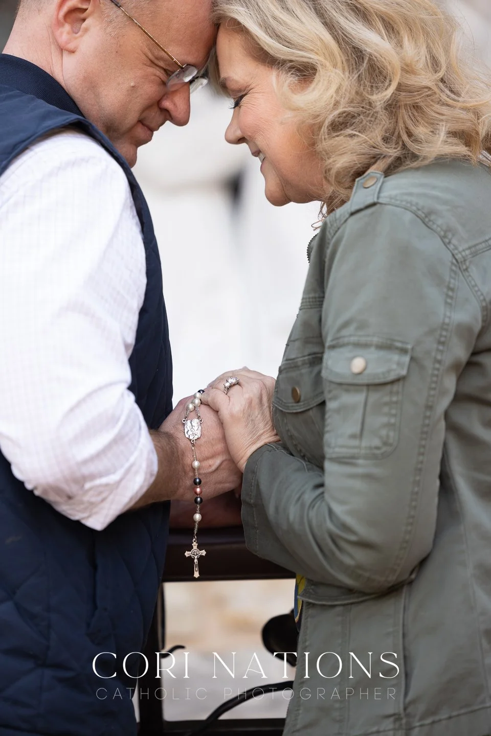 St_Louis_Catholic_Engagement_Photographer-38.jpg