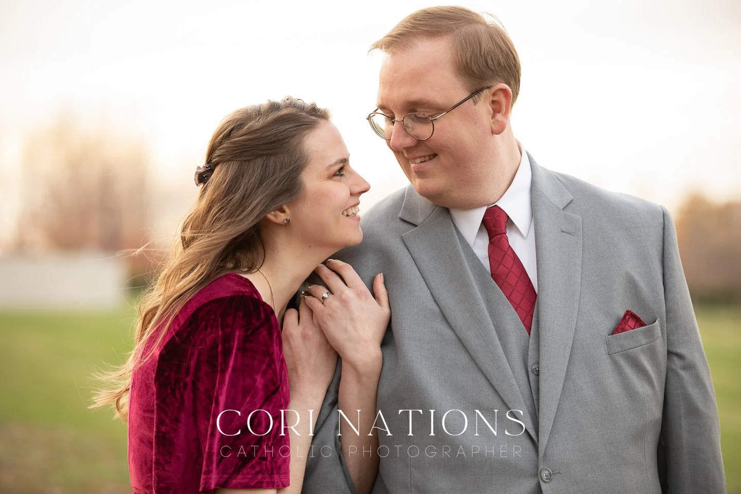 St_Louis_Catholic_Engagement_Photographer-16.jpg