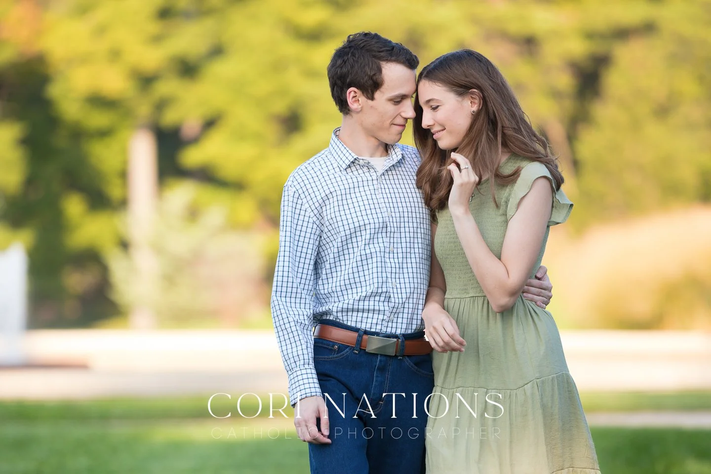 St_Louis_Catholic_Engagement_Photographer-30.jpg
