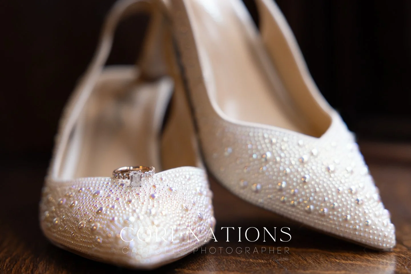 STL_Catholic_Photographer_Getting Ready-115.jpg