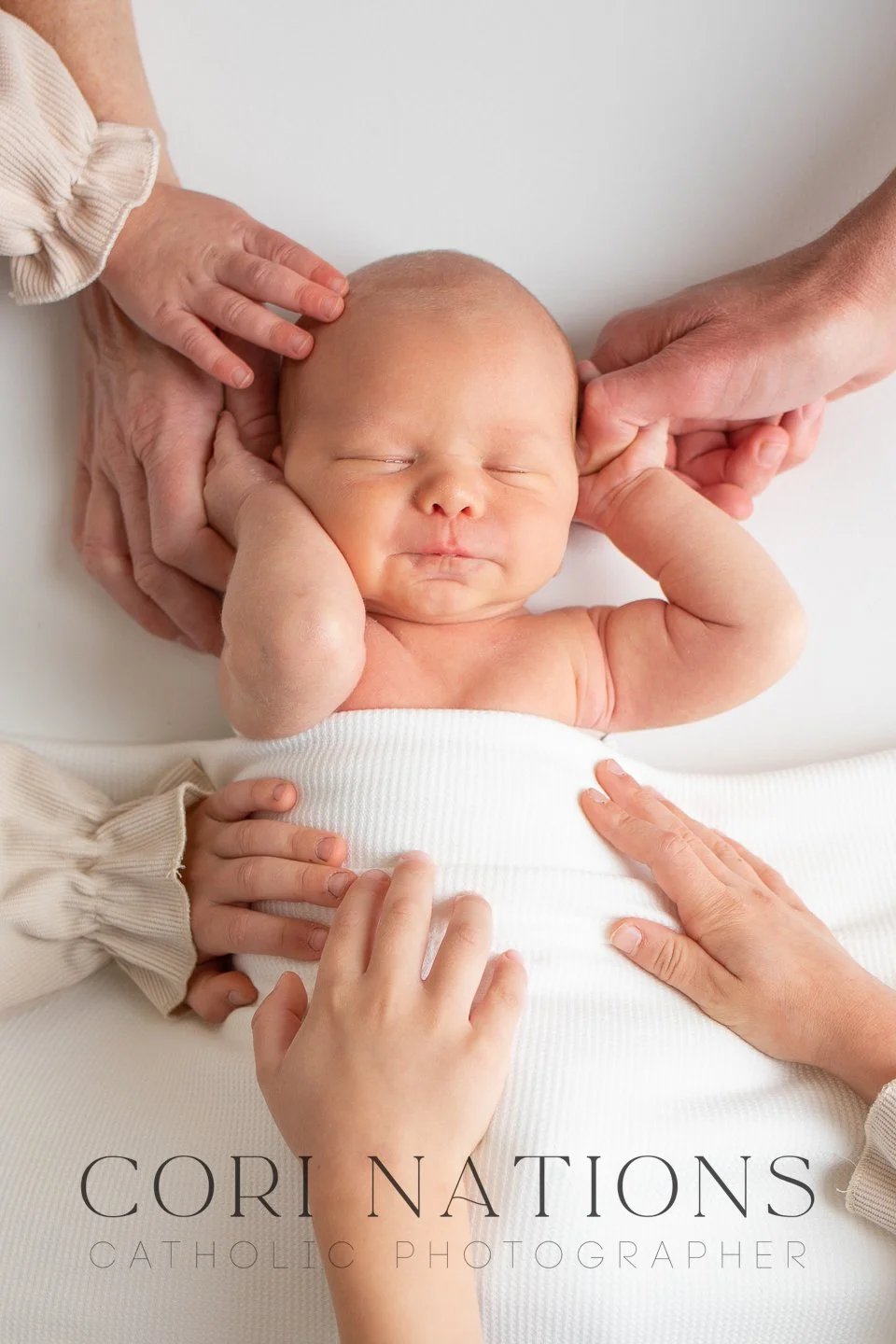 Catholic family newborn photography St. Louis, Missouri