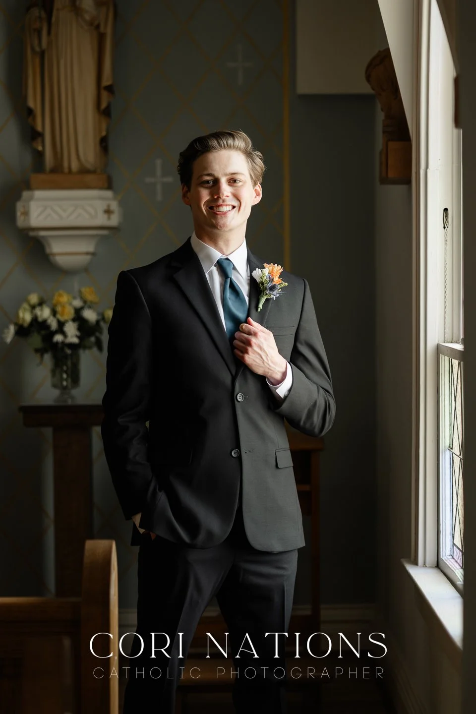 STL_Catholic_Photographer_Getting Ready-76.jpg