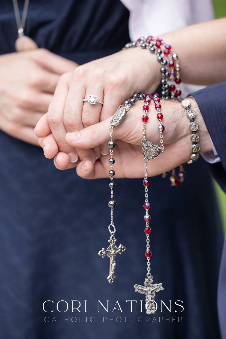 St_Louis_Catholic_Engagement_Photographer-19.jpg