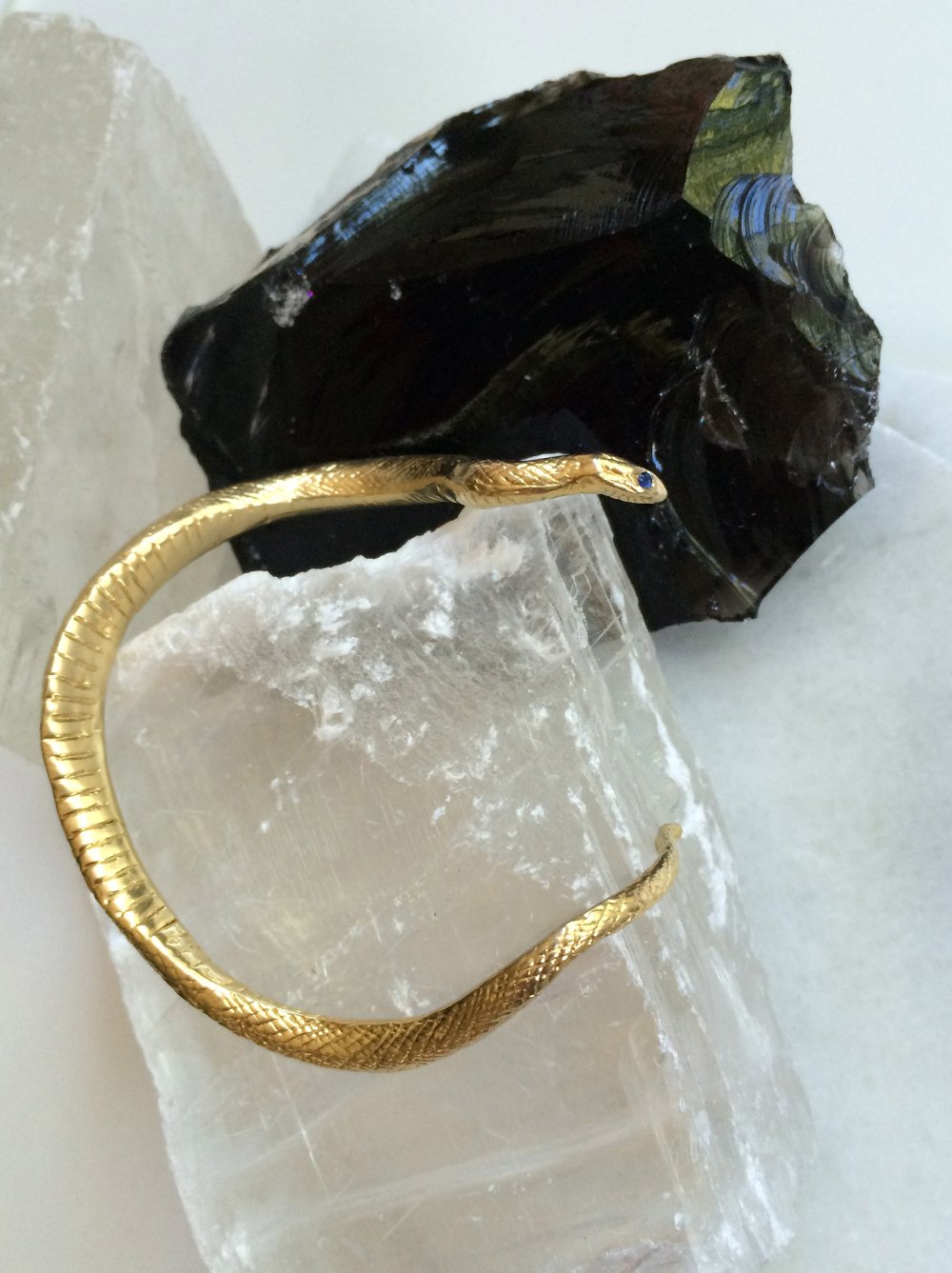 gold-serpent-cuff.jpg