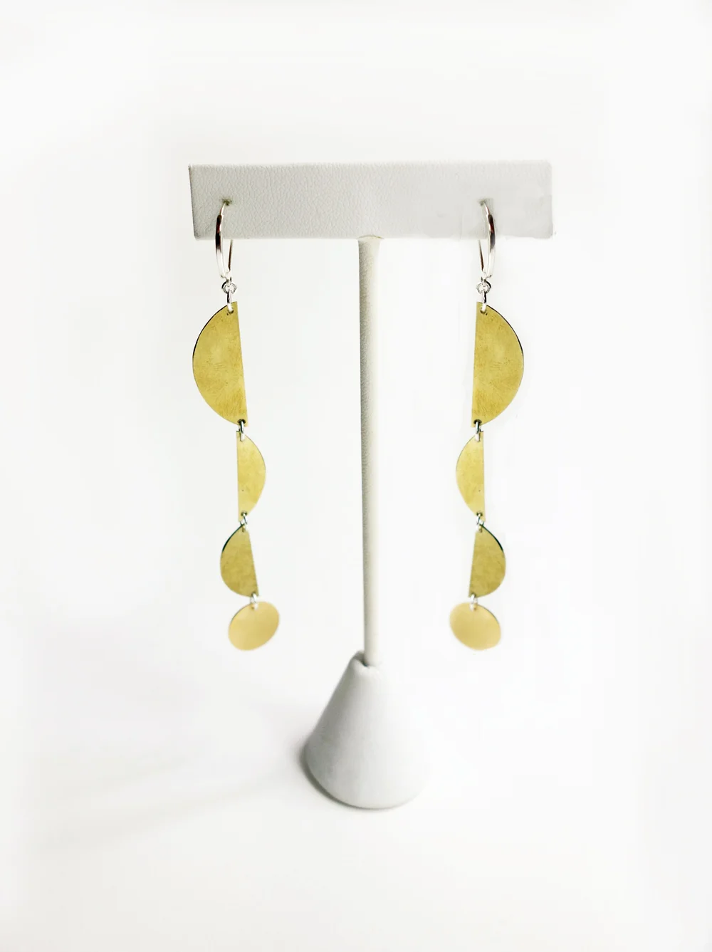 SUNSET RIVER EARRINGS_STAND_G_SS.jpg