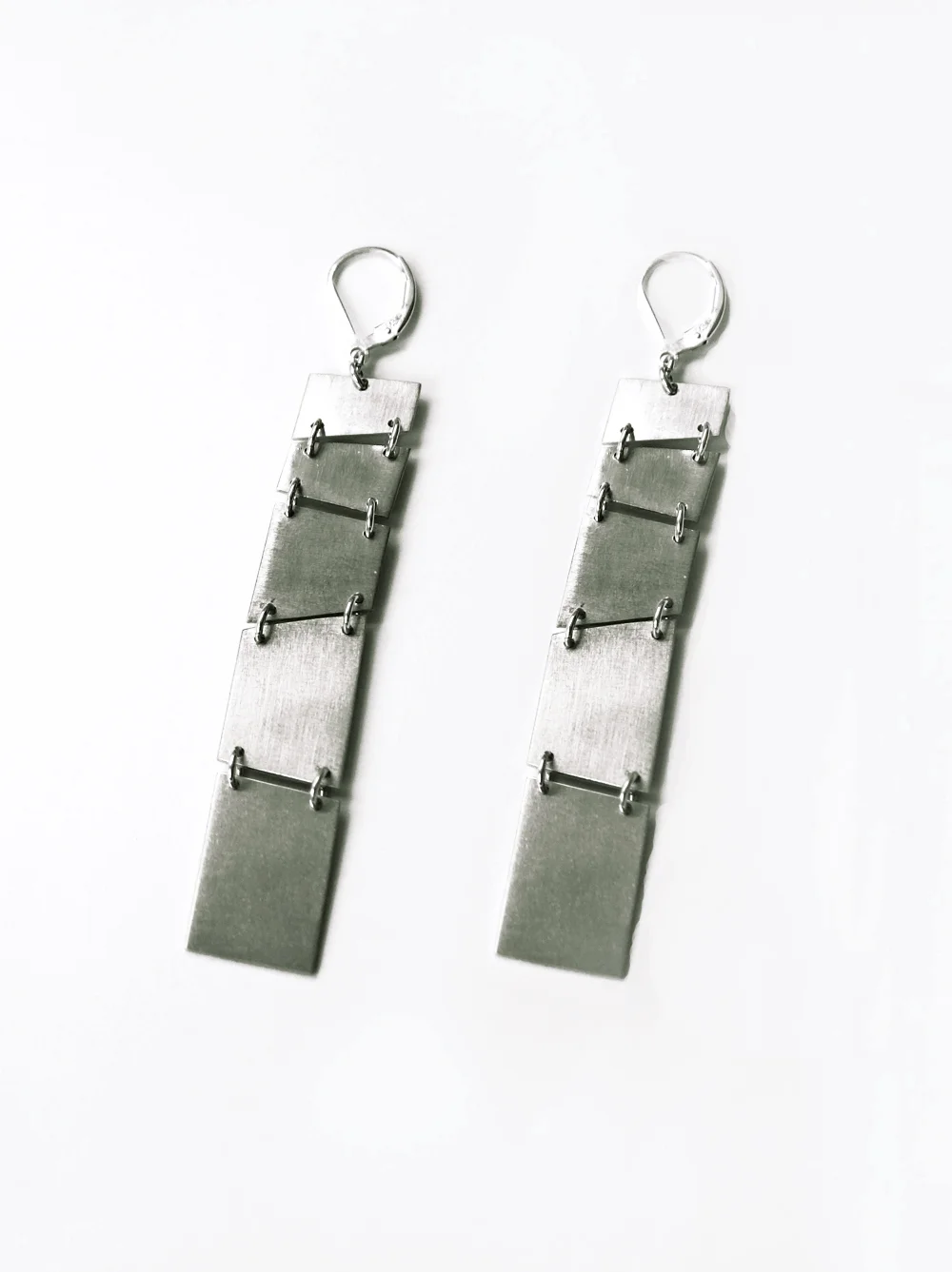 PLATEAU COLLAGE EARRINGS_FV_CU SS.jpg