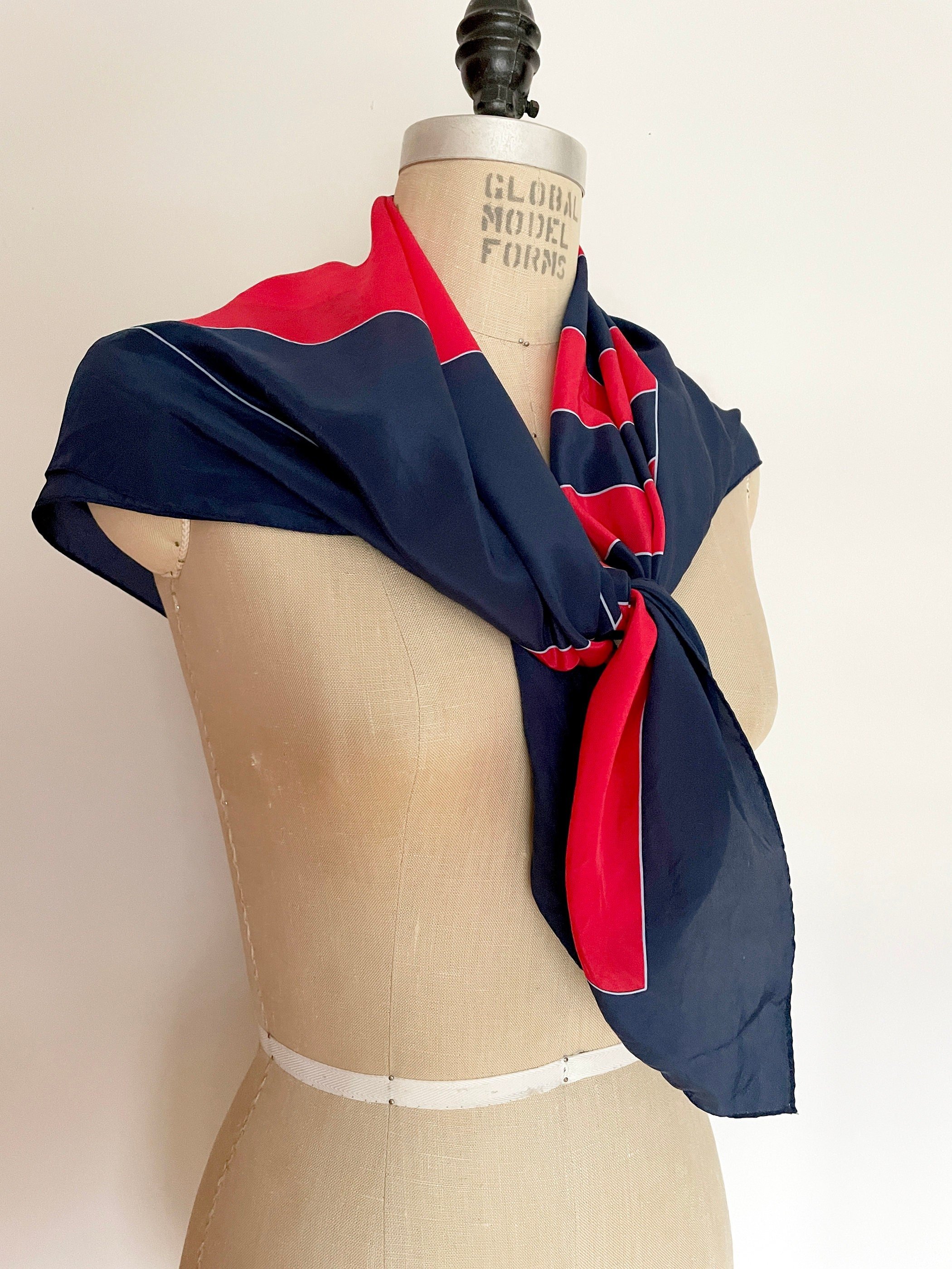 https://i.etsystatic.com/18371887/r/il/16a482/6108102519/il_fullxfull.6108102519_iru8.jpg