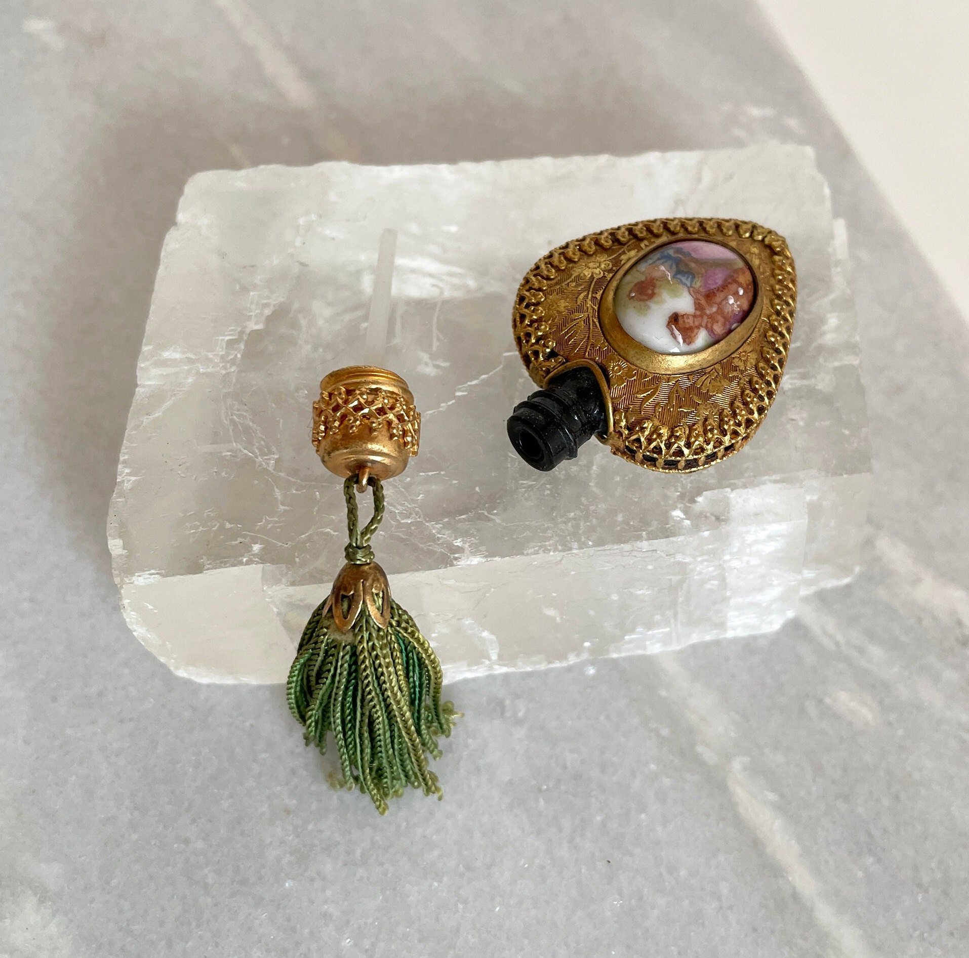 https://i.etsystatic.com/18371887/r/il/0bc920/5740580076/il_fullxfull.5740580076_5jrg.jpg