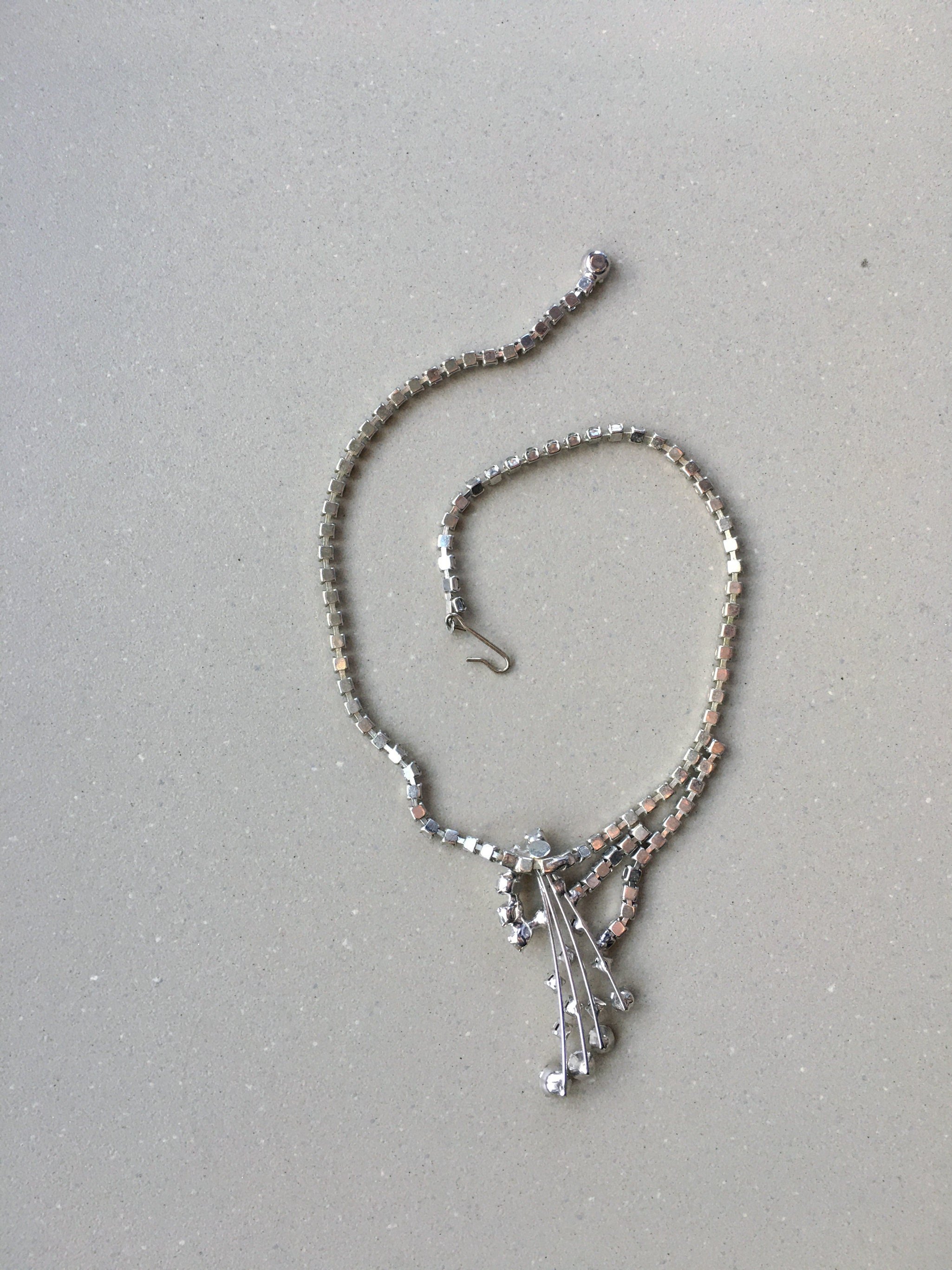 https://i.etsystatic.com/18371887/r/il/323162/3010251804/il_fullxfull.3010251804_h6um.jpg