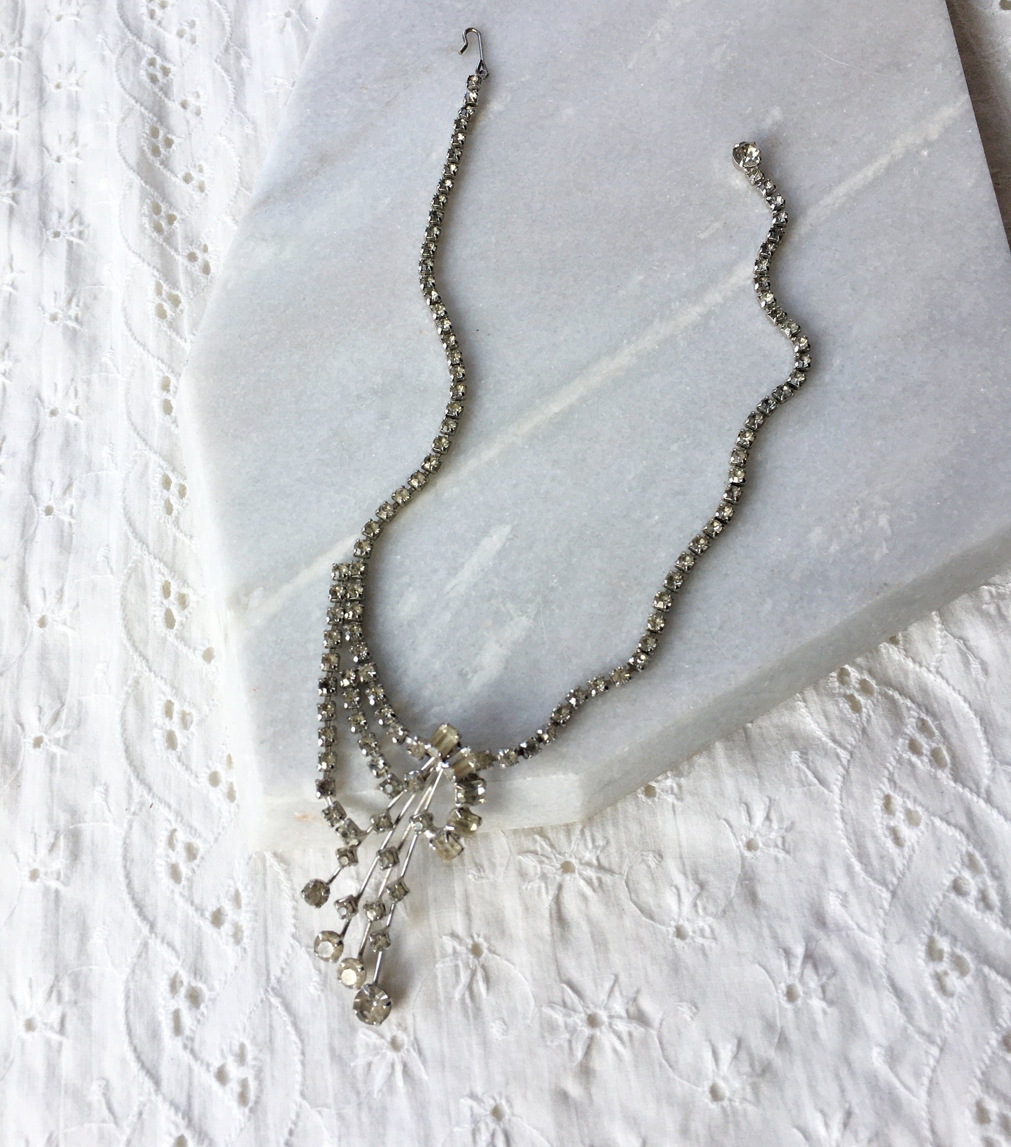 https://i.etsystatic.com/18371887/r/il/9663db/3010252792/il_fullxfull.3010252792_ssqv.jpg