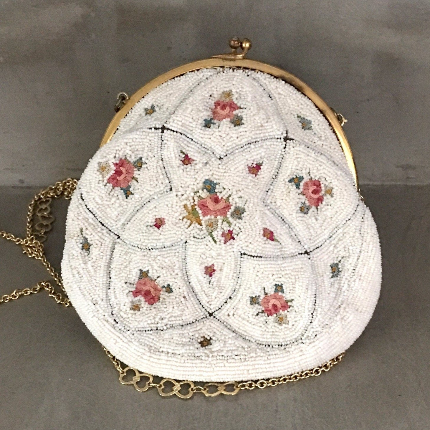 https://i.etsystatic.com/18371887/r/il/4adb09/2304442091/il_fullxfull.2304442091_ppno.jpg