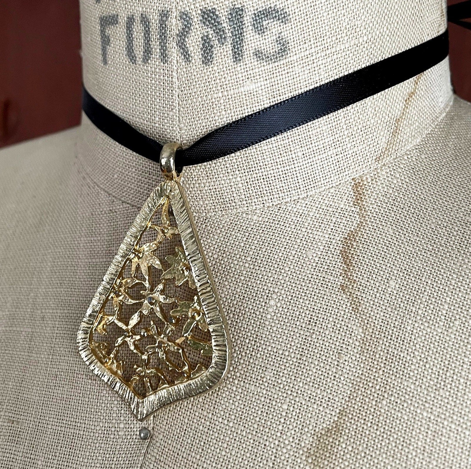 https://i.etsystatic.com/18371887/r/il/f73c6e/4773847313/il_fullxfull.4773847313_g7j3.jpg