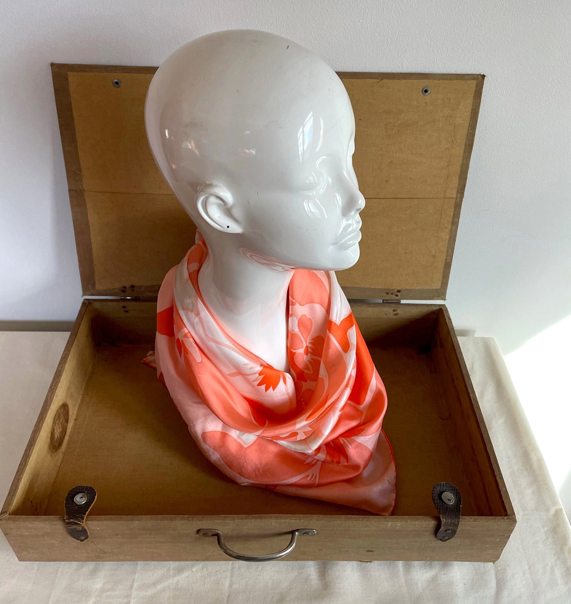 https://i.etsystatic.com/18371887/r/il/dbe925/4754046243/il_fullxfull.4754046243_ju22.jpg
