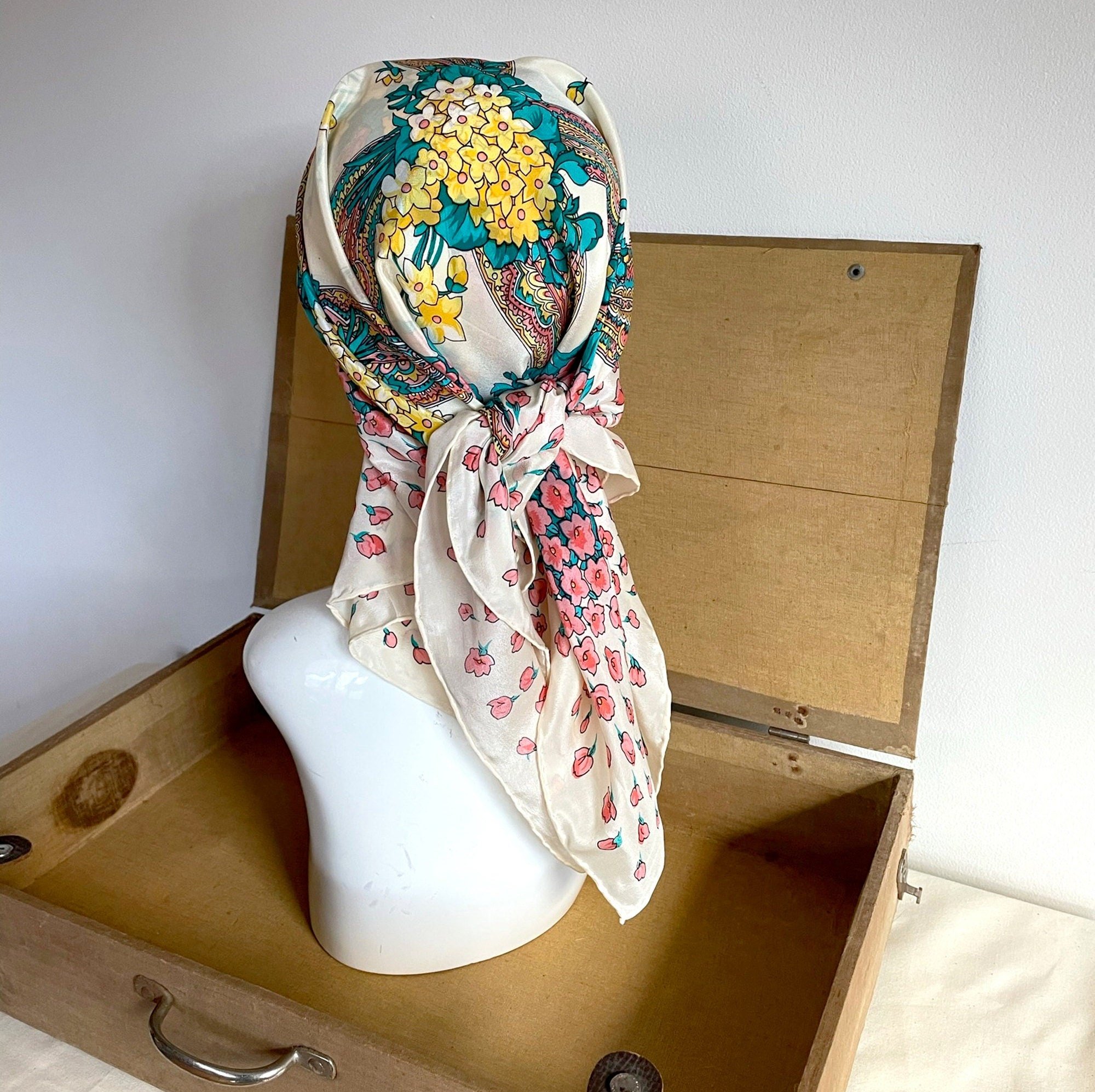 https://i.etsystatic.com/18371887/r/il/066a5f/4753365347/il_fullxfull.4753365347_3wat.jpg
