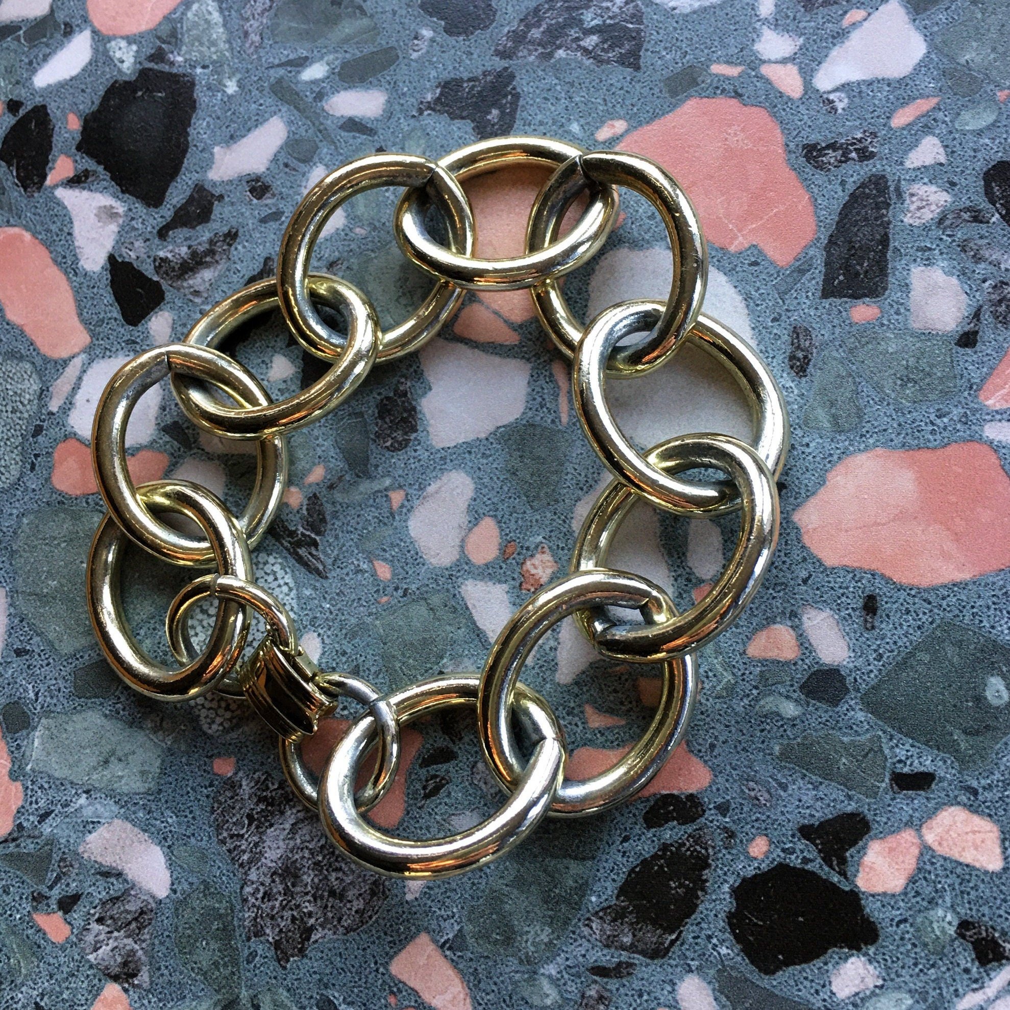 https://i.etsystatic.com/18371887/r/il/01b72e/3471495689/il_fullxfull.3471495689_5dcu.jpg