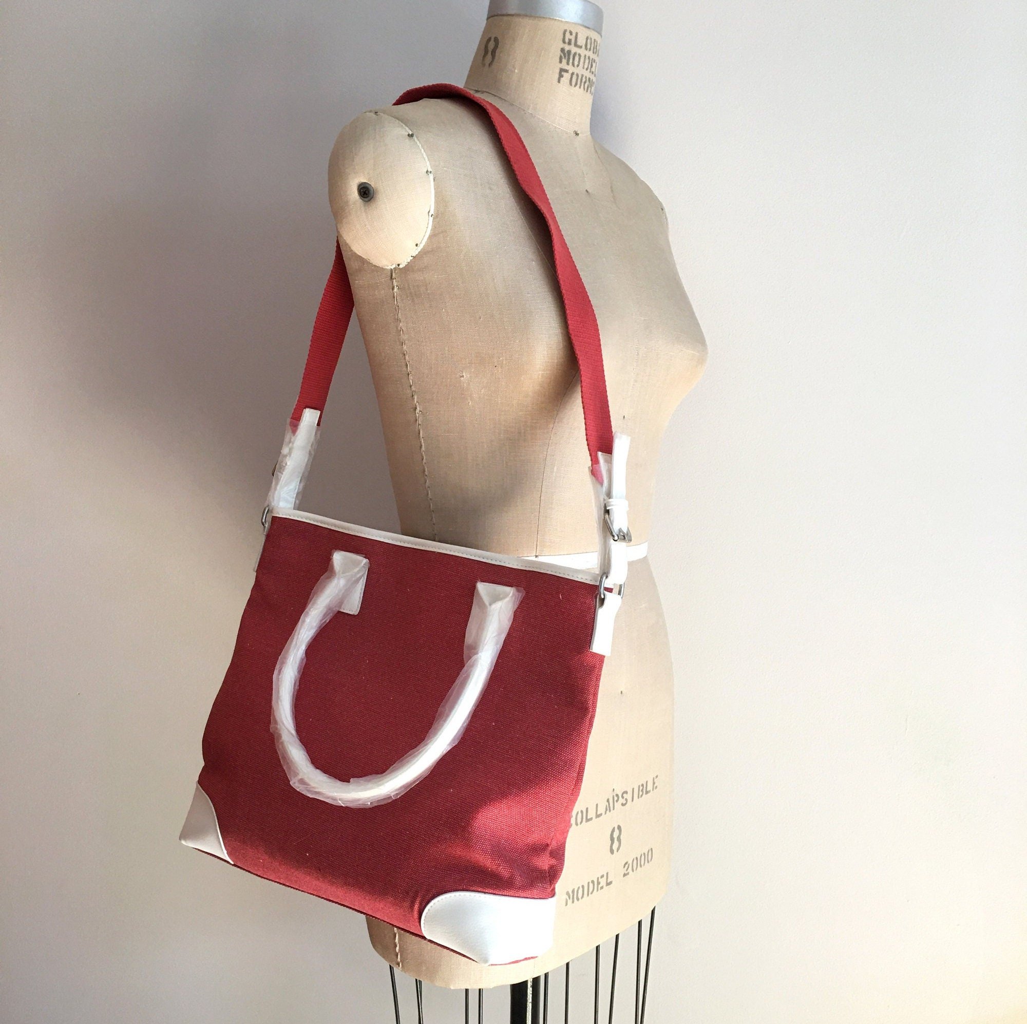 https://i.etsystatic.com/18371887/r/il/02ab92/4286233146/il_fullxfull.4286233146_ef7a.jpg