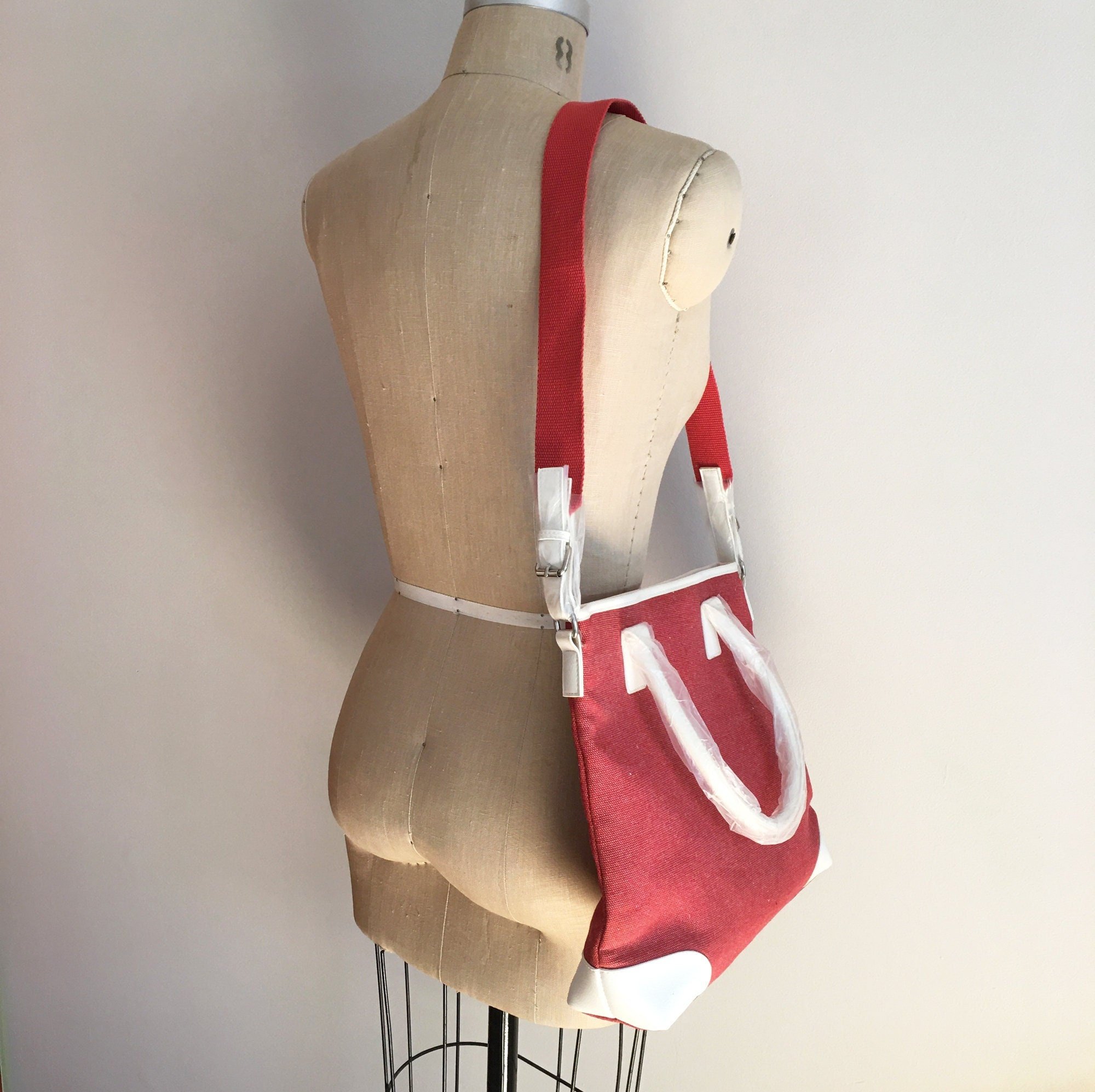 https://i.etsystatic.com/18371887/r/il/4904a2/4333618443/il_fullxfull.4333618443_ac3x.jpg