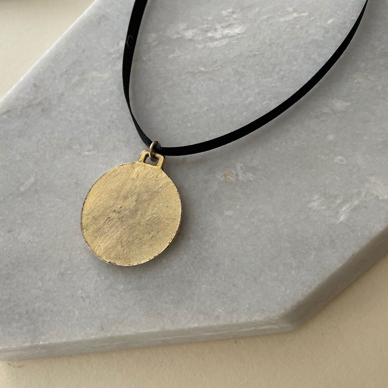 https://i.etsystatic.com/18371887/r/il/64bc22/4725506980/il_fullxfull.4725506980_c125.jpg
