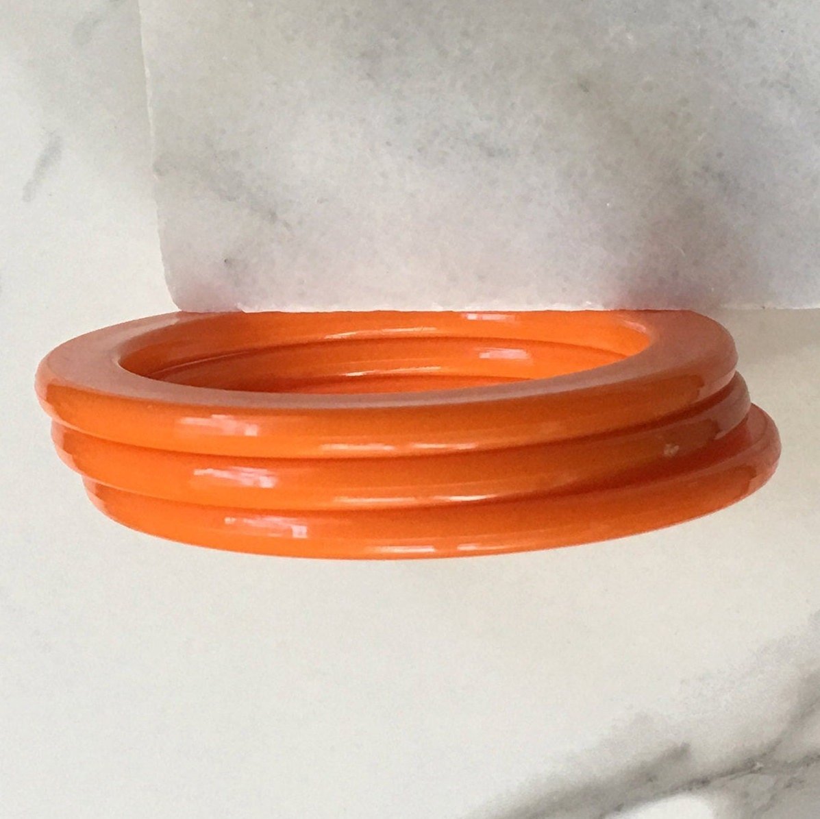 https://i.etsystatic.com/18371887/r/il/1915d1/2087449861/il_fullxfull.2087449861_bh9b.jpg