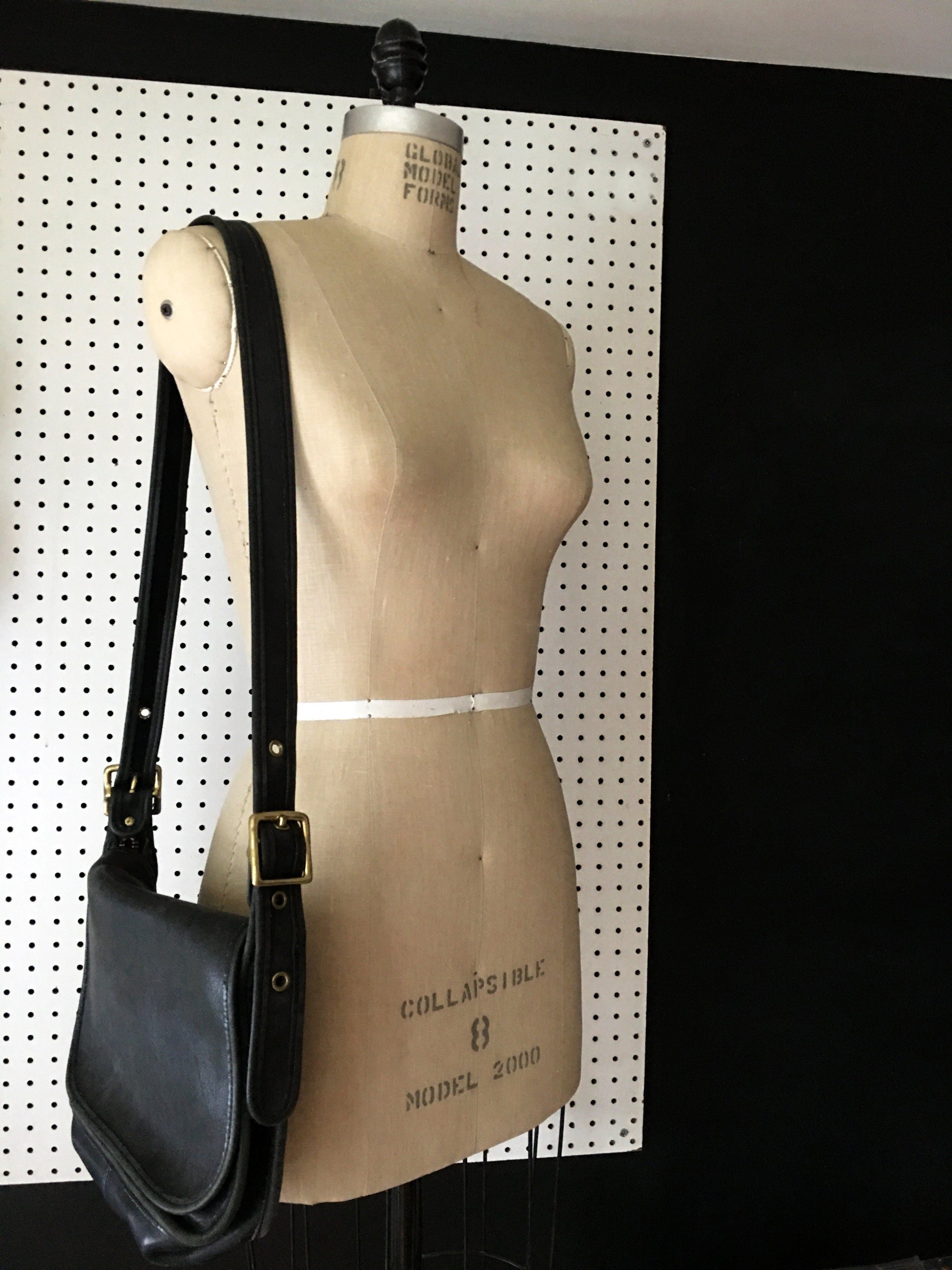 https://i.etsystatic.com/18371887/r/il/2a7914/4601174083/il_fullxfull.4601174083_essx.jpg
