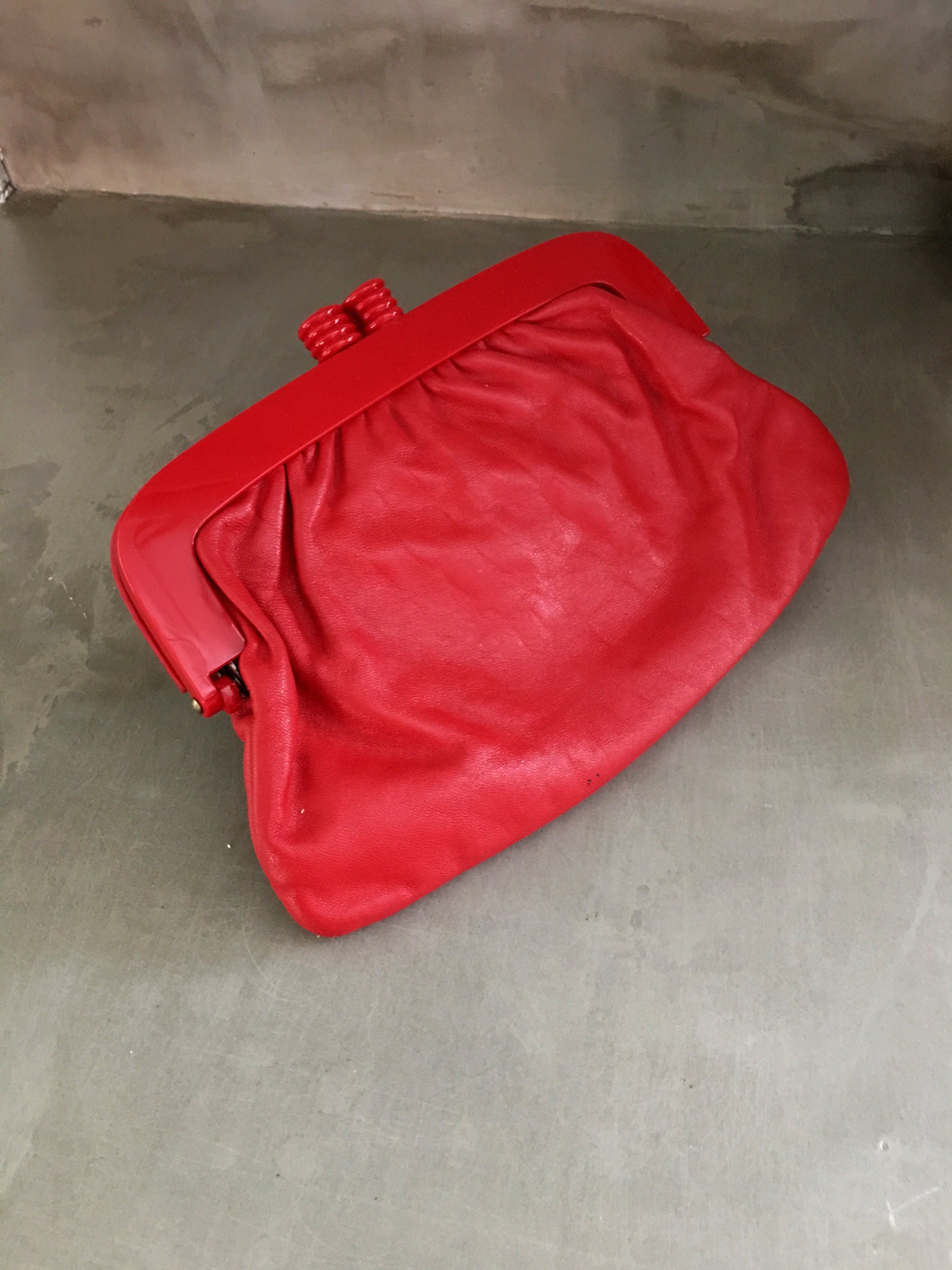 https://i.etsystatic.com/18371887/r/il/c76a9b/1929944810/il_fullxfull.1929944810_1jsg.jpg