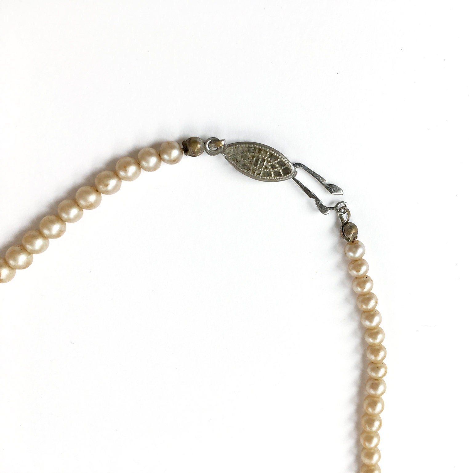 https://i.etsystatic.com/18371887/r/il/114b3d/2315643723/il_fullxfull.2315643723_3011.jpg