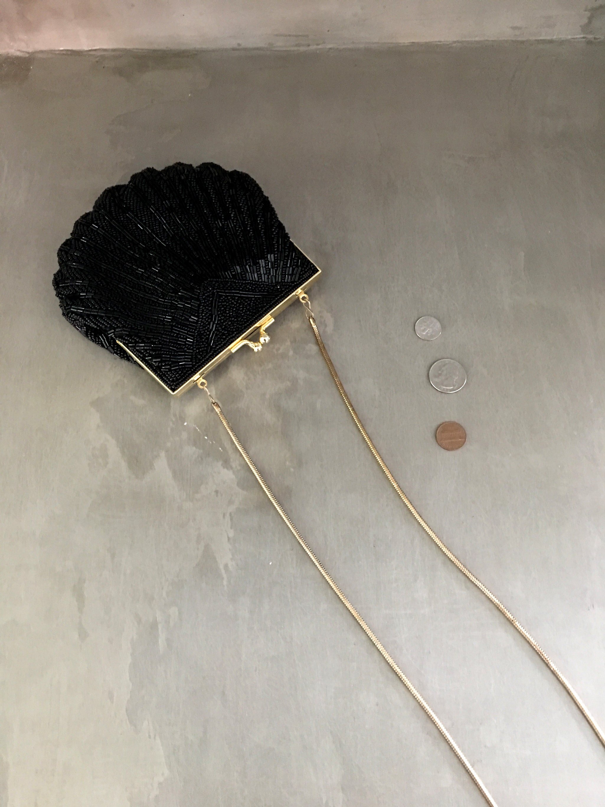 https://i.etsystatic.com/18371887/r/il/1db2f1/2277820813/il_fullxfull.2277820813_mxau.jpg