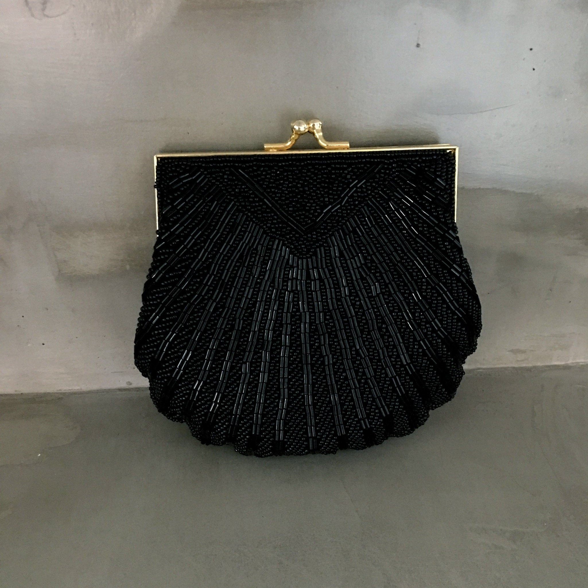 https://i.etsystatic.com/18371887/r/il/be006f/2277832123/il_fullxfull.2277832123_54w0.jpg