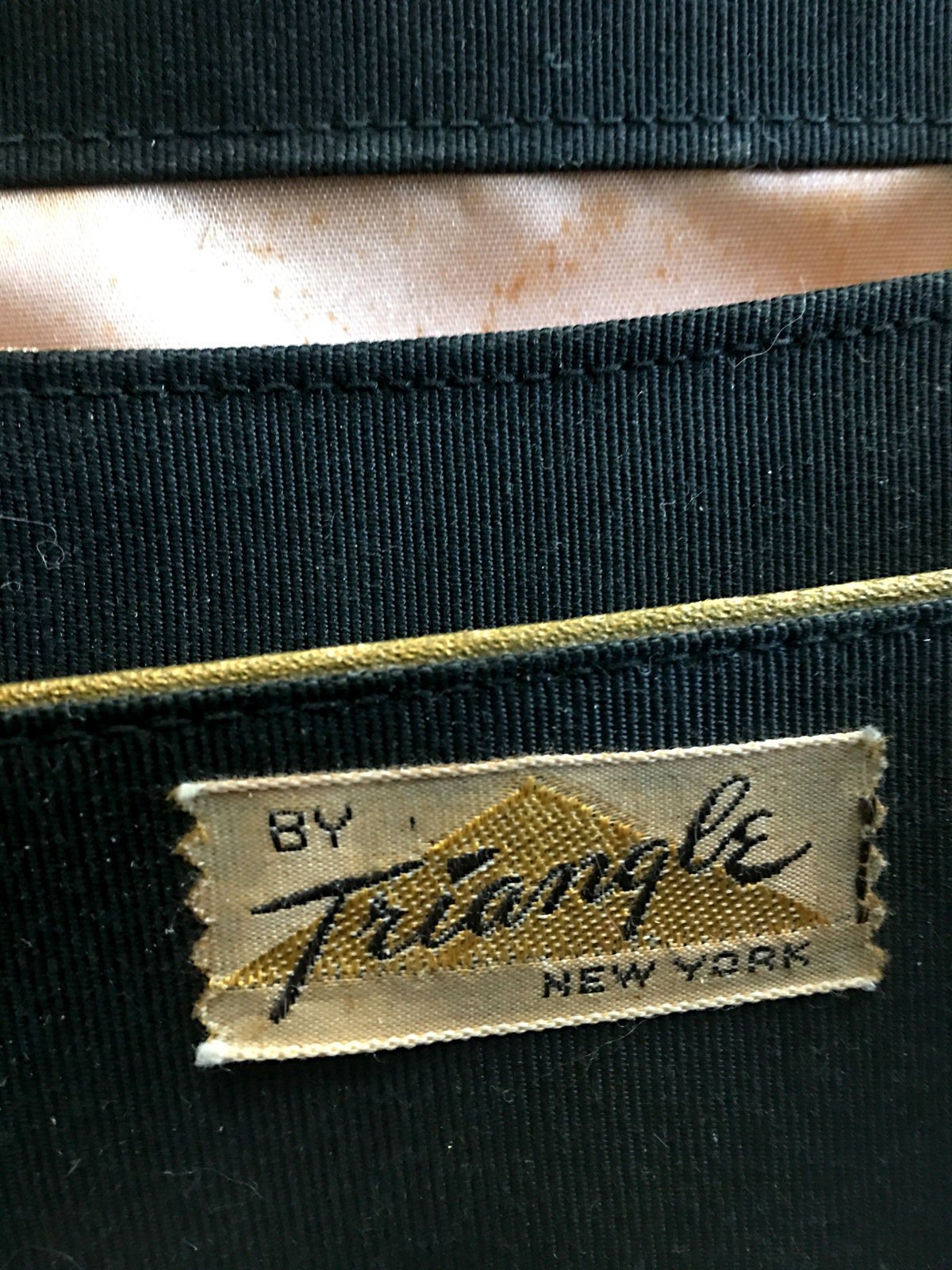 https://i.etsystatic.com/18371887/r/il/5cae7c/1602995348/il_fullxfull.1602995348_srh0.jpg