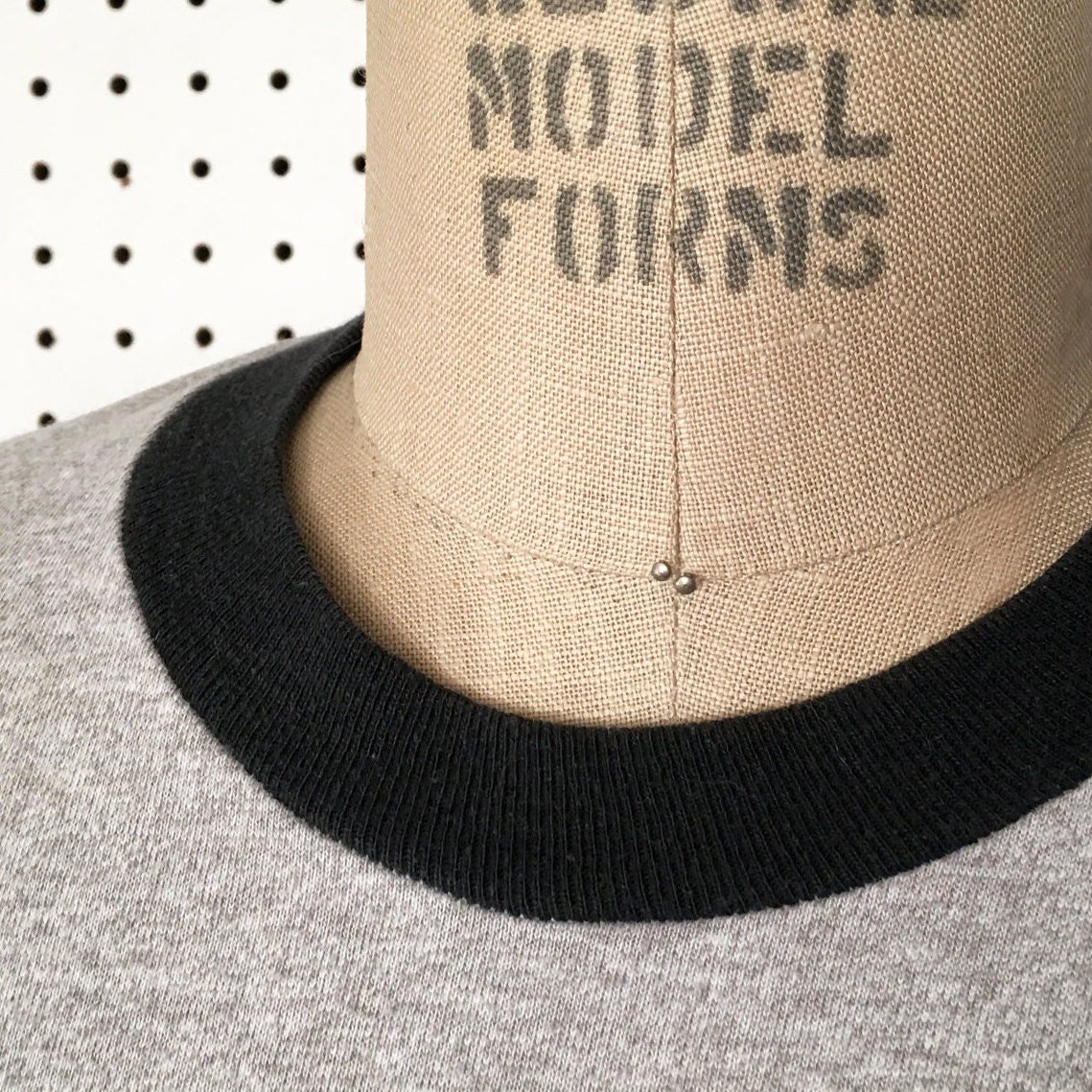 https://i.etsystatic.com/18371887/r/il/8f6581/2039895226/il_fullxfull.2039895226_9nw8.jpg