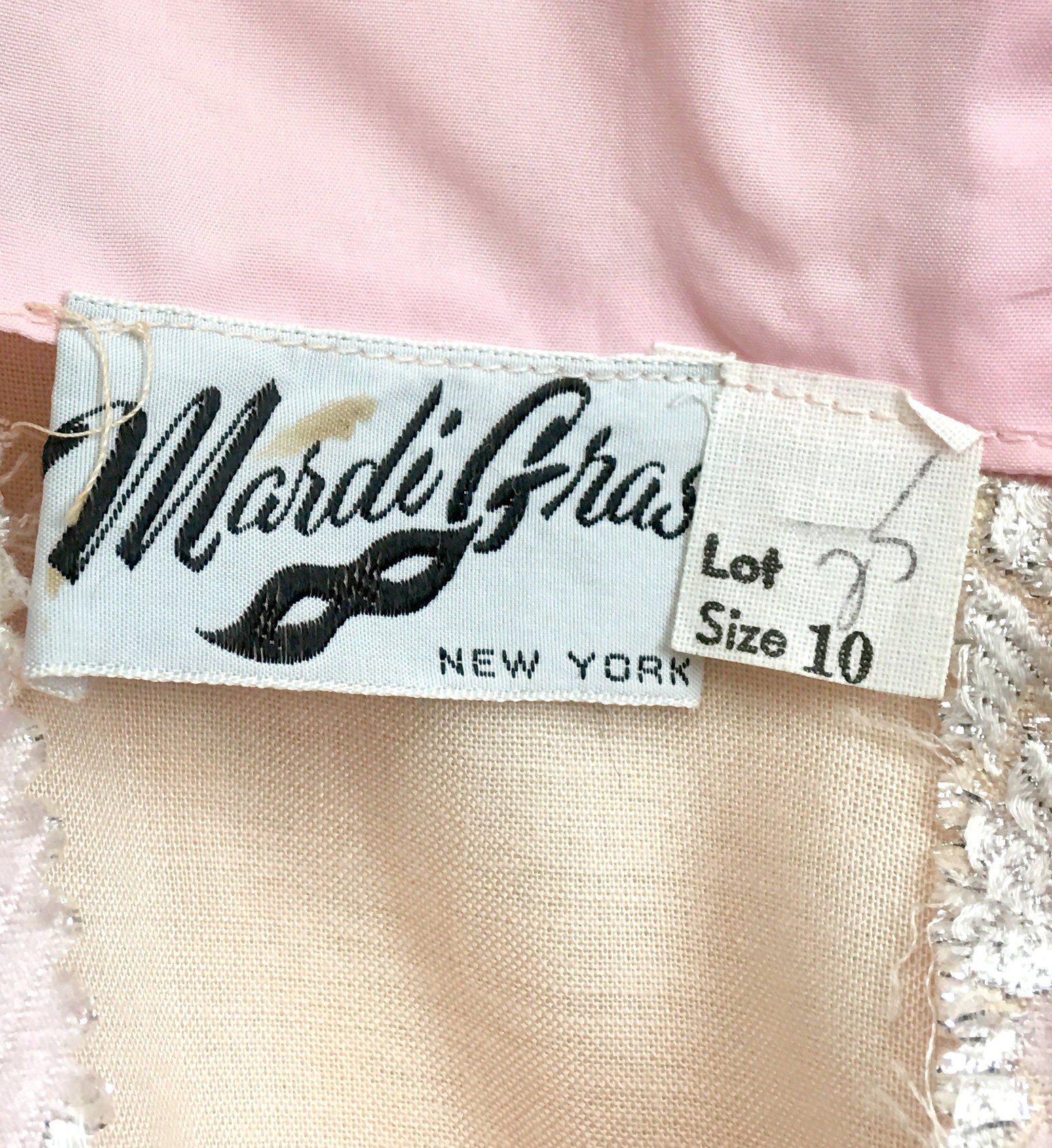 https://i.etsystatic.com/18371887/r/il/2a5f0f/1808344834/il_fullxfull.1808344834_eh31.jpg