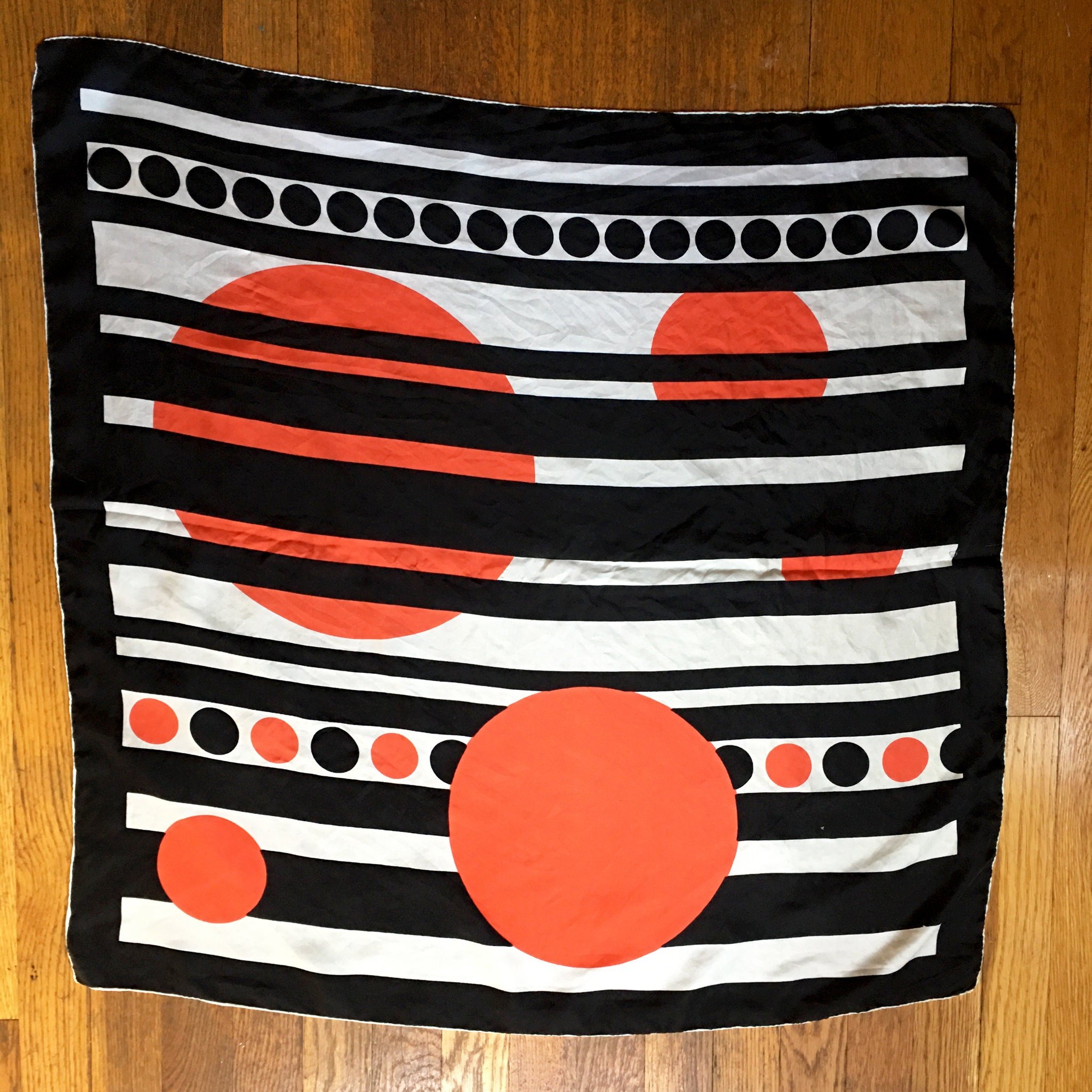 https://i.etsystatic.com/18371887/r/il/8ca6ec/2991109579/il_fullxfull.2991109579_dn40.jpg