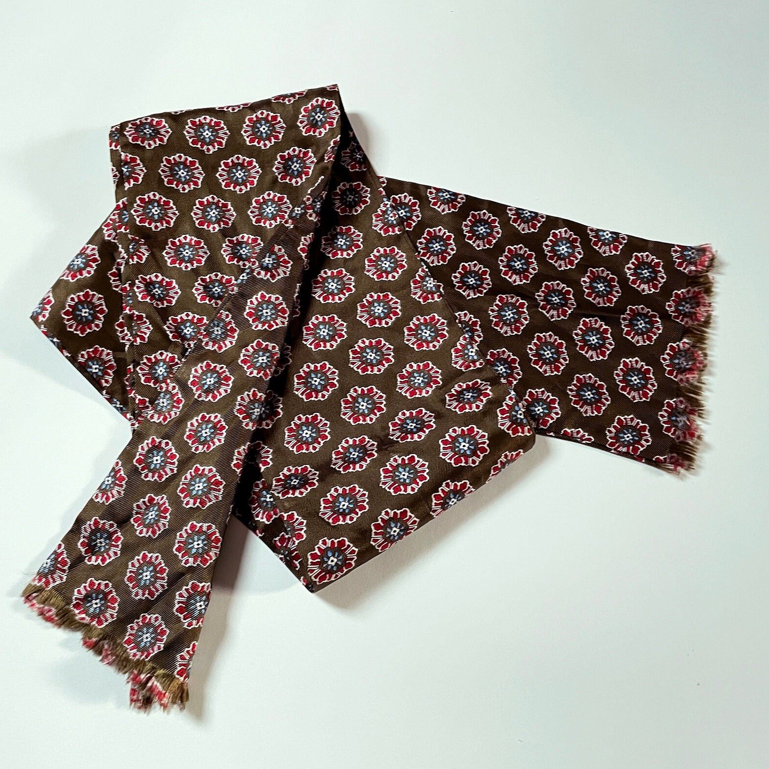 https://i.etsystatic.com/18371887/r/il/1a75f2/6108050755/il_fullxfull.6108050755_mh3b.jpg