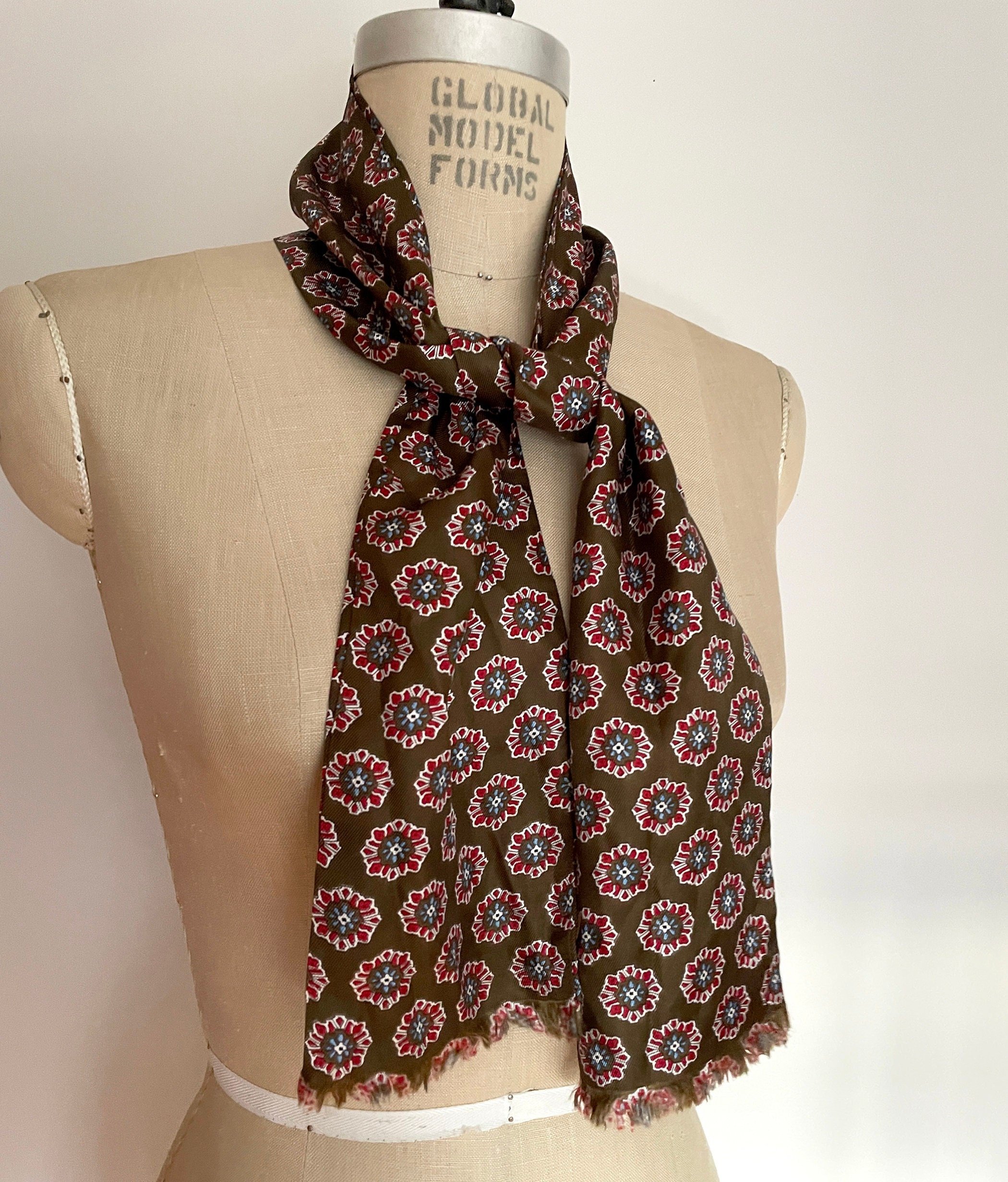 https://i.etsystatic.com/18371887/r/il/2c4ef9/6059985848/il_fullxfull.6059985848_e7rn.jpg