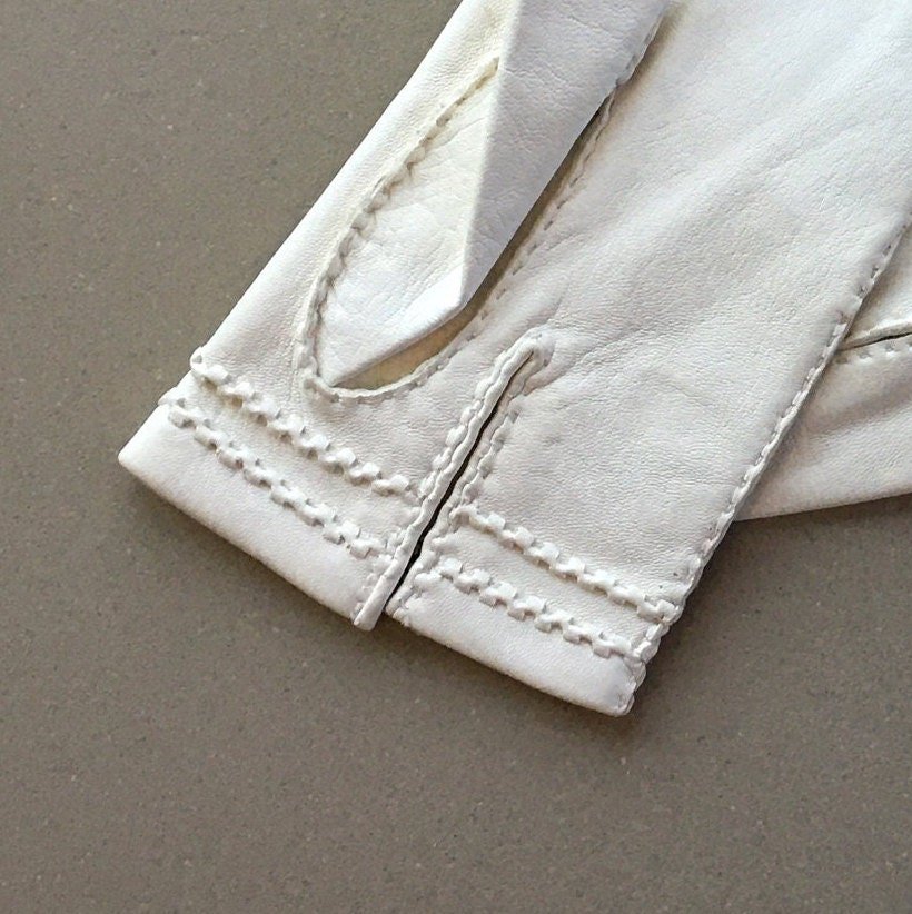 https://i.etsystatic.com/18371887/r/il/c5bc52/4221825588/il_fullxfull.4221825588_td9u.jpg