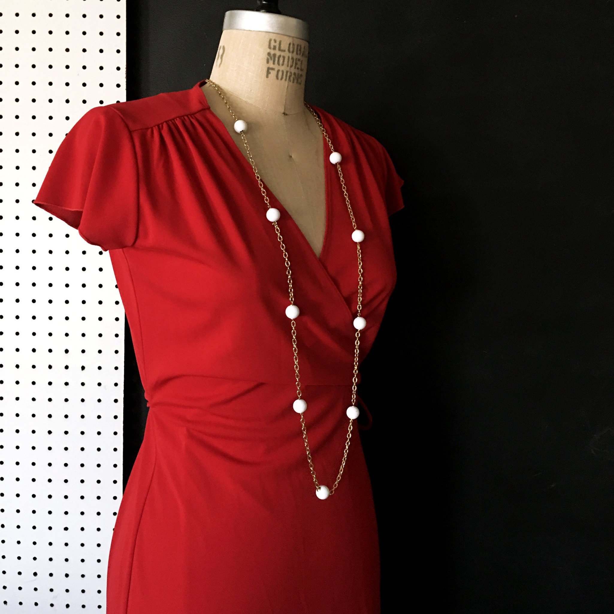 https://i.etsystatic.com/18371887/r/il/a15b81/2203484297/il_fullxfull.2203484297_e6oi.jpg
