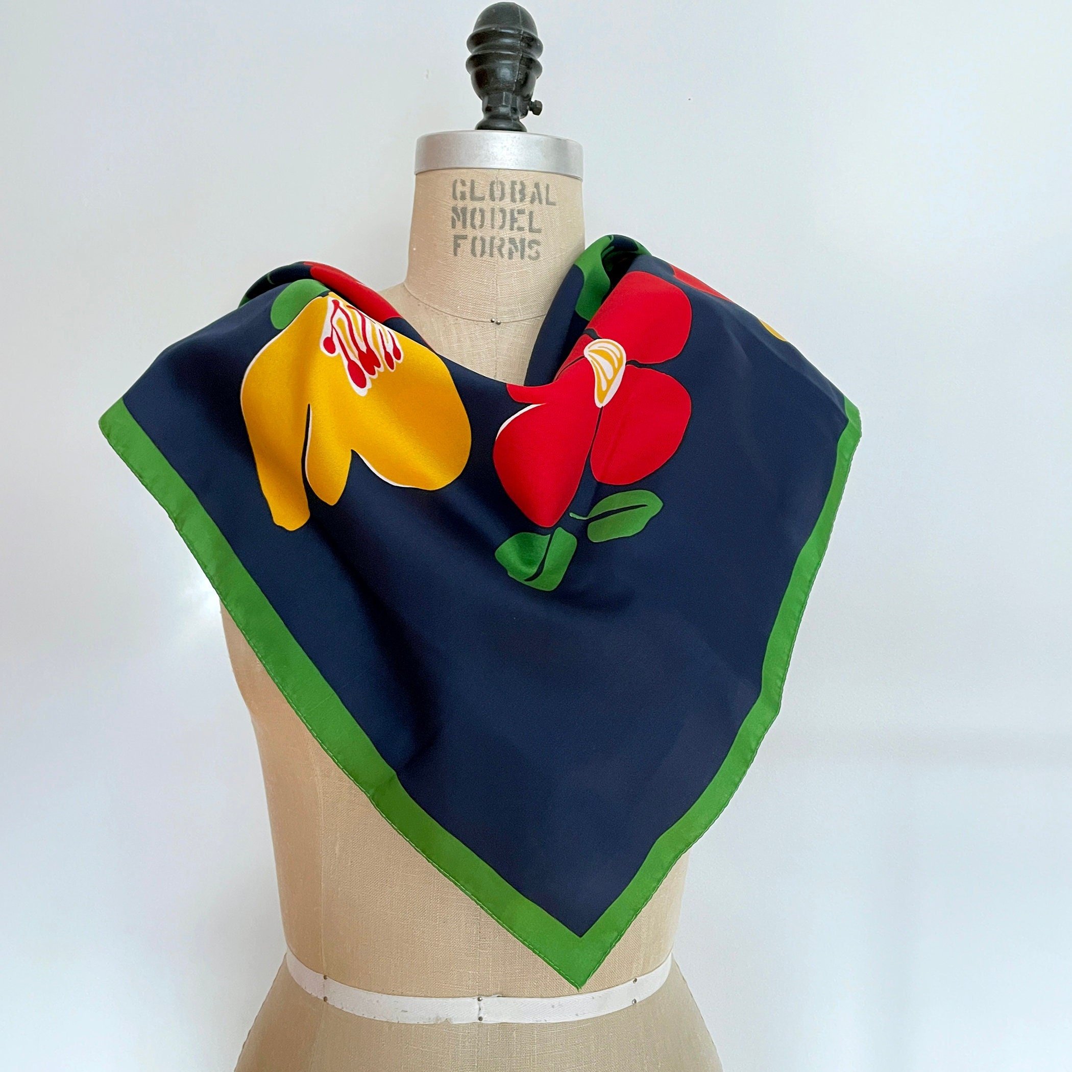 https://i.etsystatic.com/18371887/r/il/947151/6045830363/il_fullxfull.6045830363_49ze.jpg