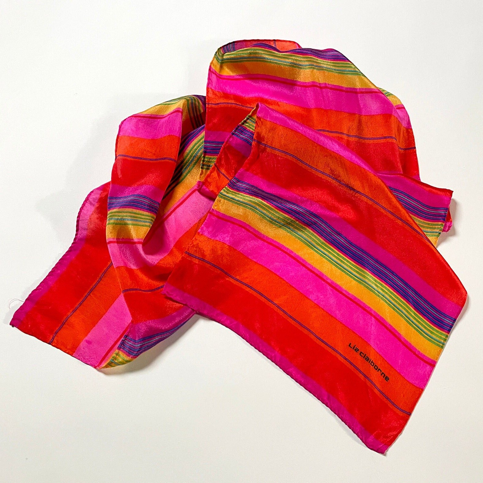 https://i.etsystatic.com/18371887/r/il/c4ab1c/5997722712/il_fullxfull.5997722712_24yu.jpg