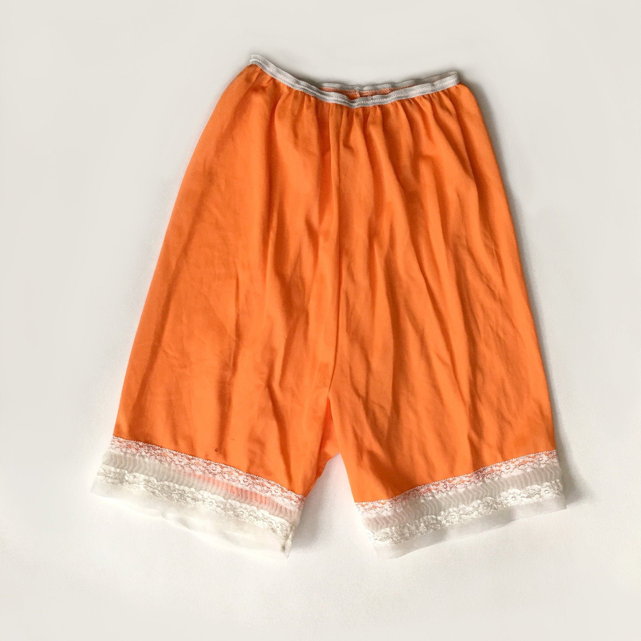 https://i.etsystatic.com/18371887/r/il/1b0158/2786226813/il_fullxfull.2786226813_t3m9.jpg