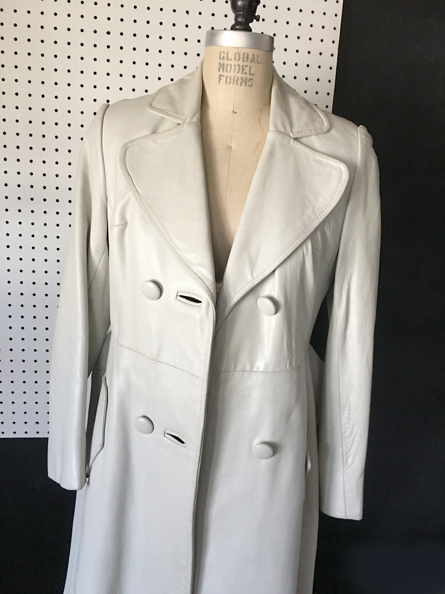 https://i.etsystatic.com/18371887/r/il/00663a/1811489257/il_fullxfull.1811489257_b5j5.jpg
